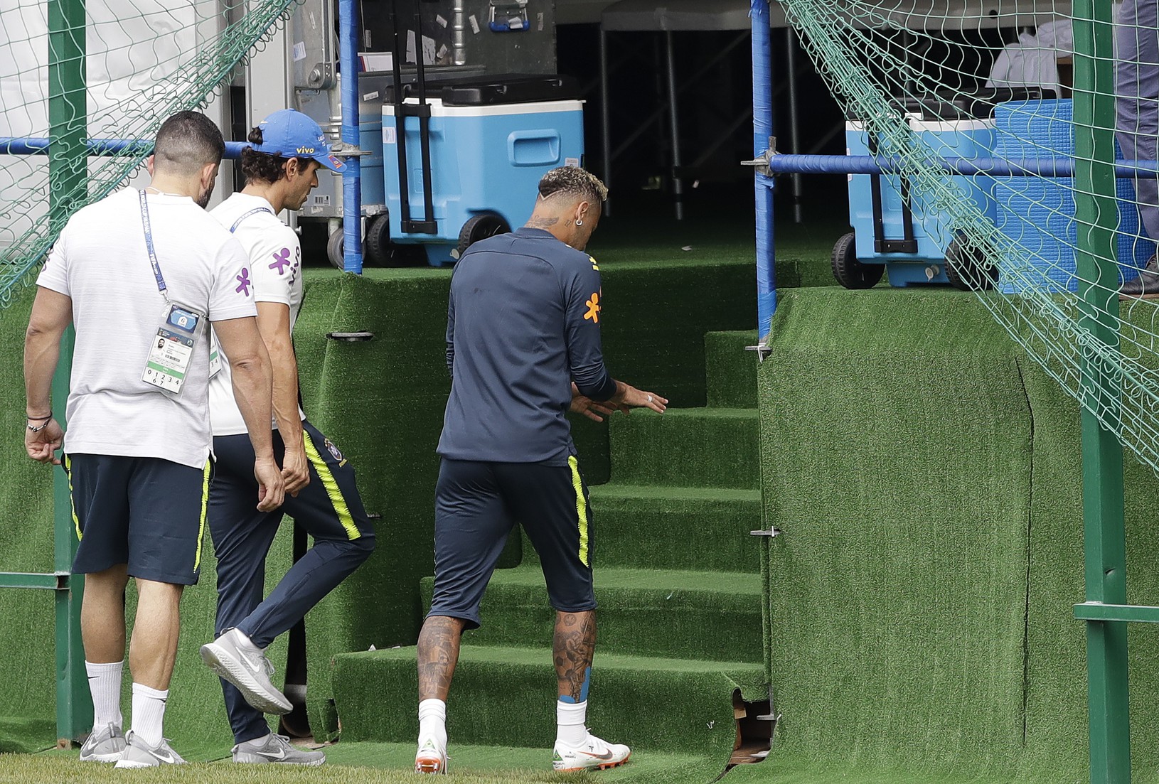 Neymar opúšťa tréning Brazílie