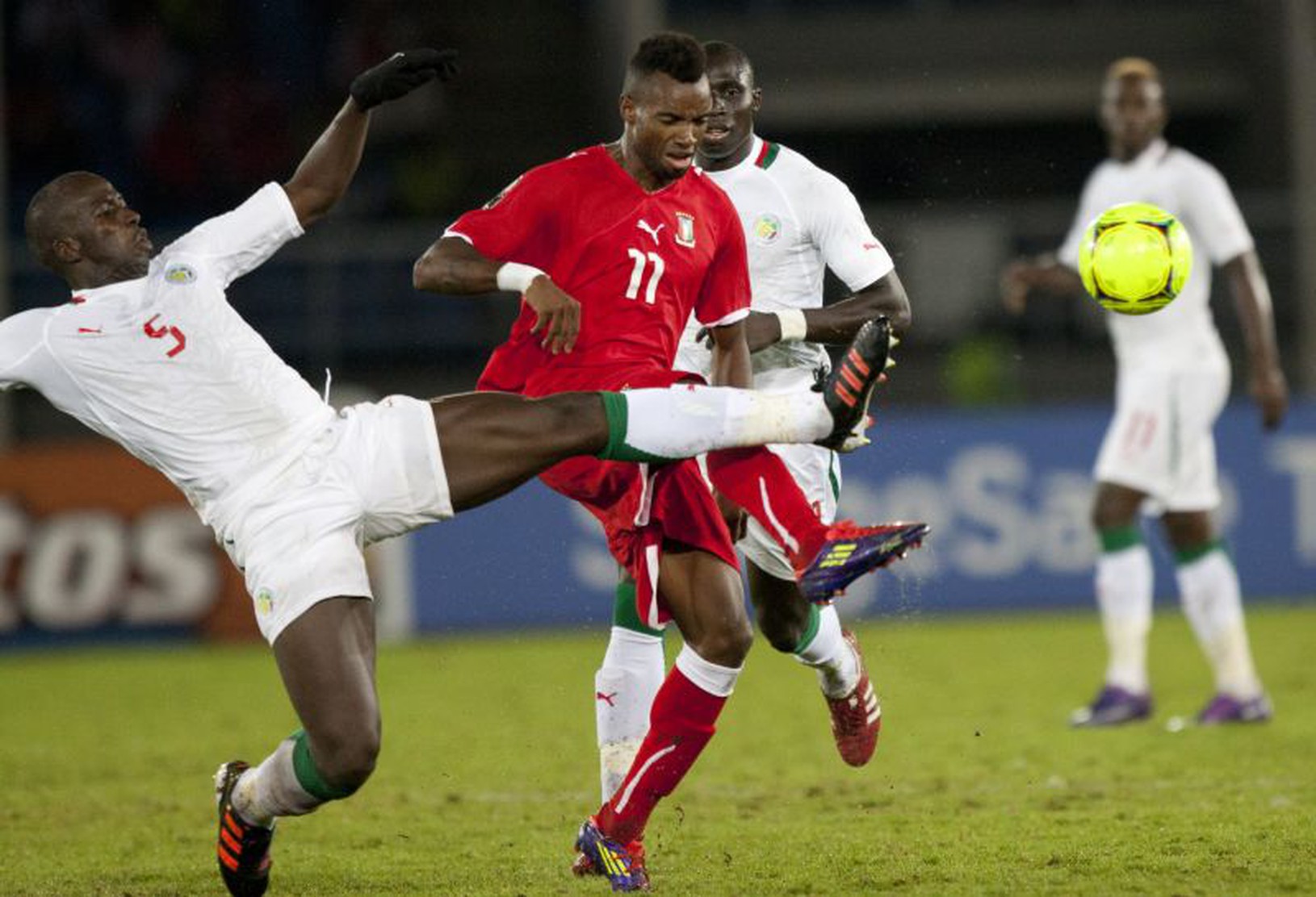 Souleymane Diawara a Javier-Angel