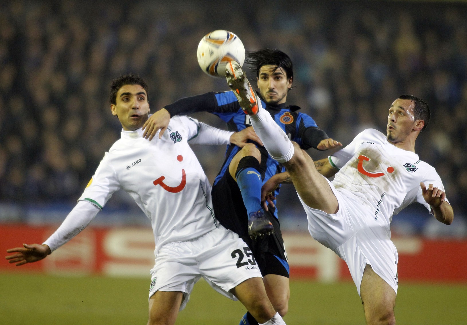 Sergio Pinto, Mohammed Abdellaoue