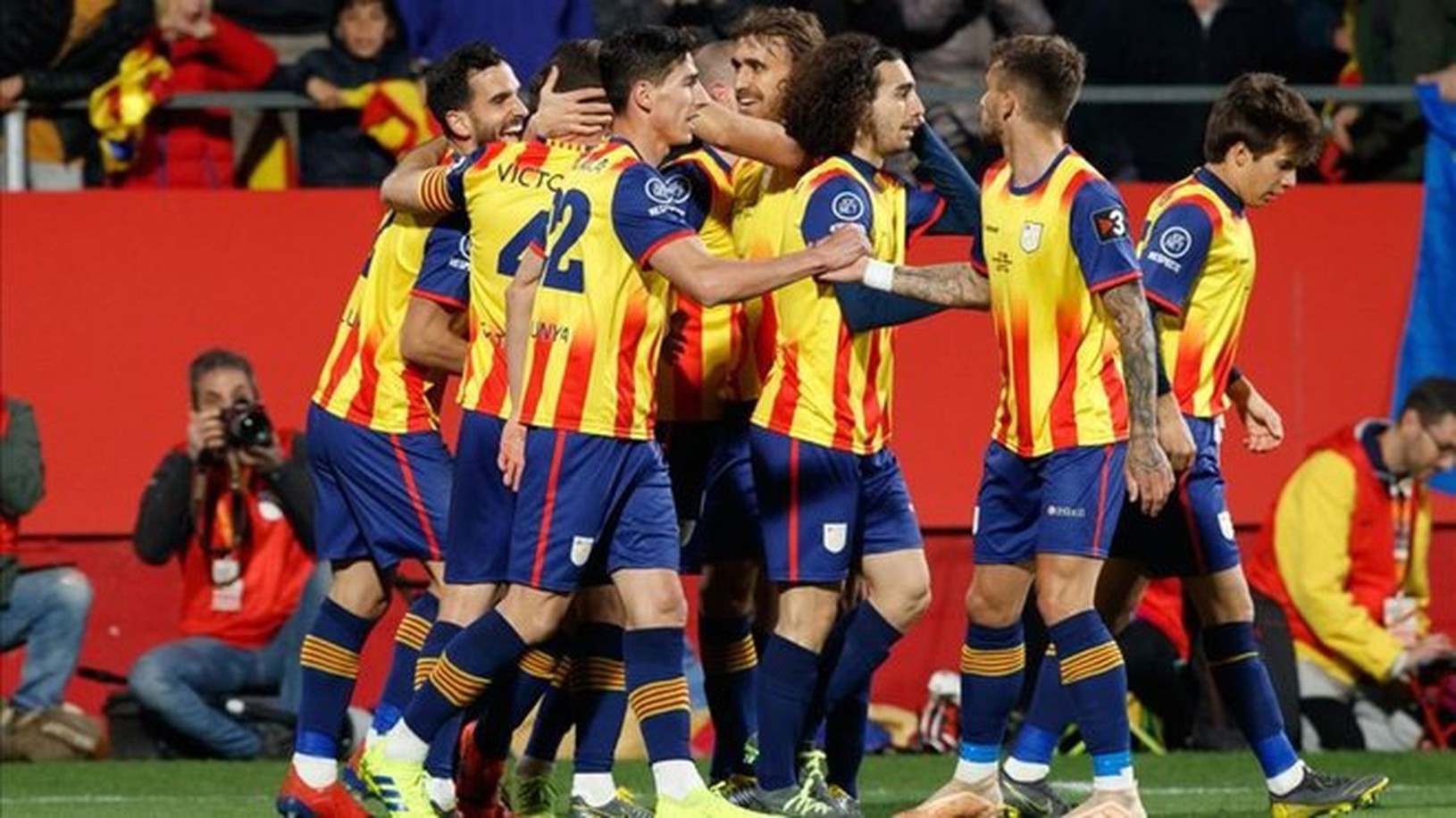 Hráči Katalánska sa radujú