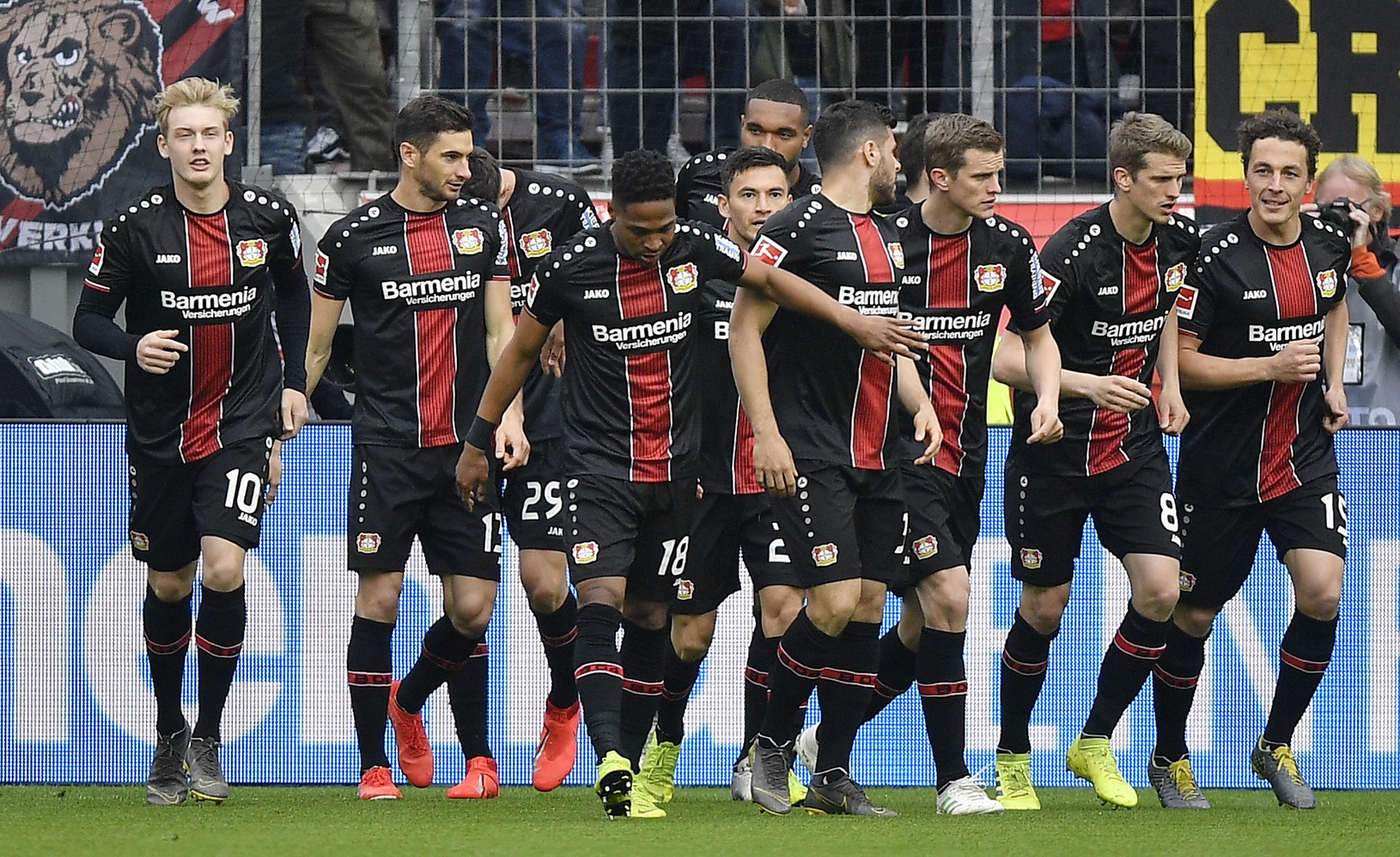 Leverkusen deklasoval Frankfurt