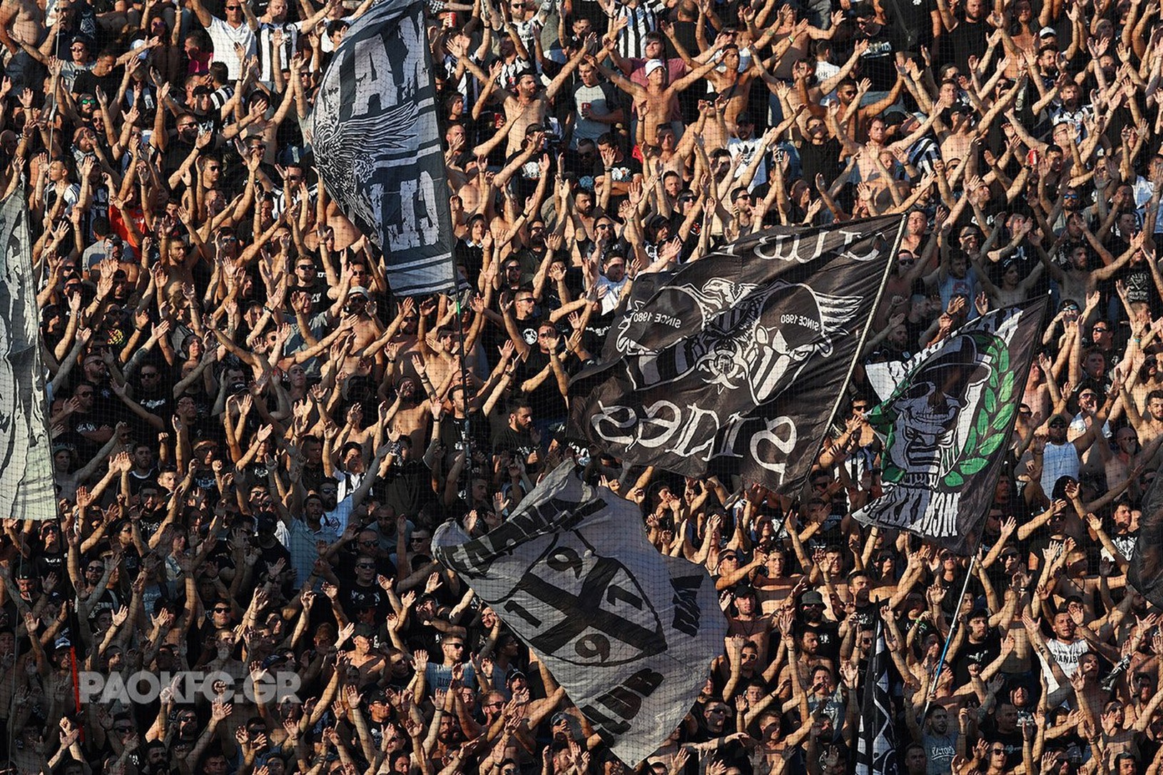 Fanúšikovia PAOK Solún (Ilustračné