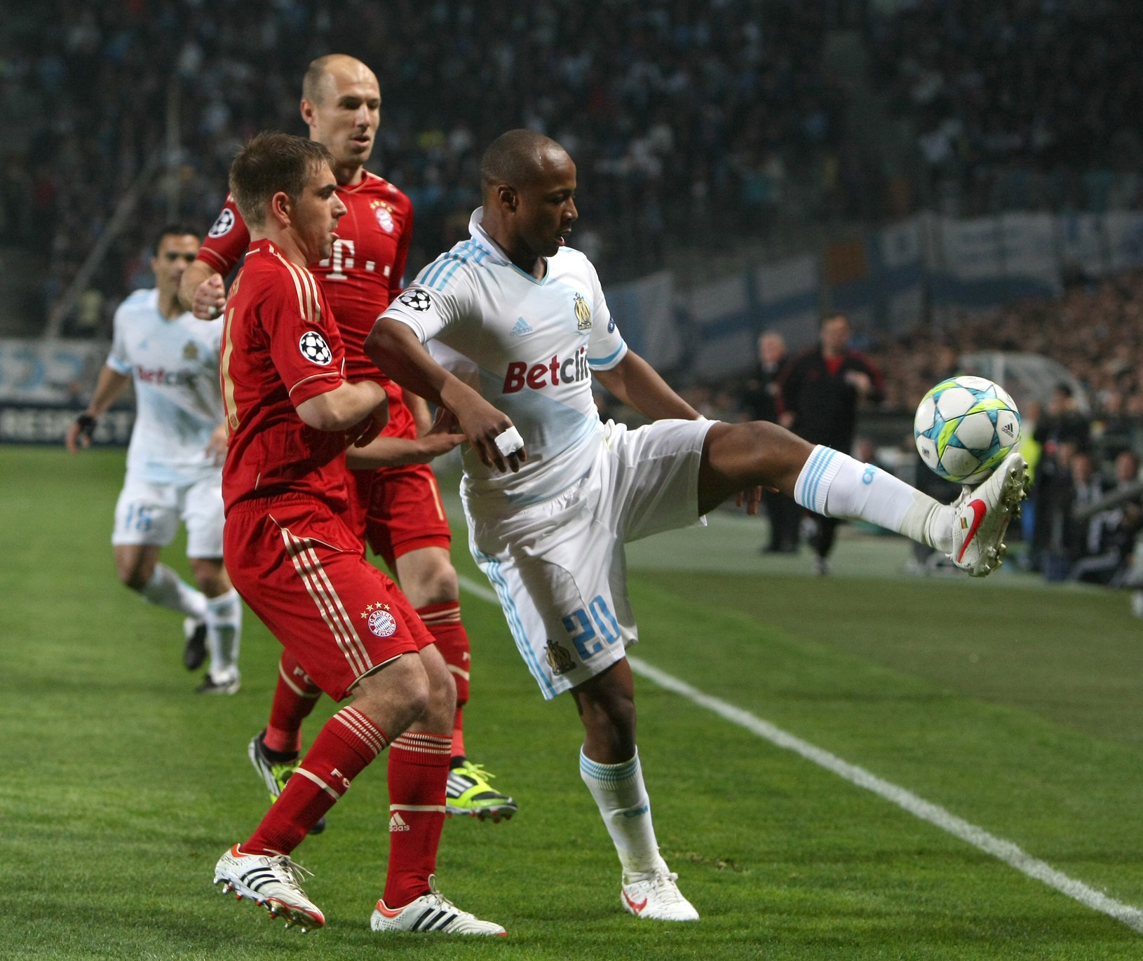 Andre Ayew a Philipp