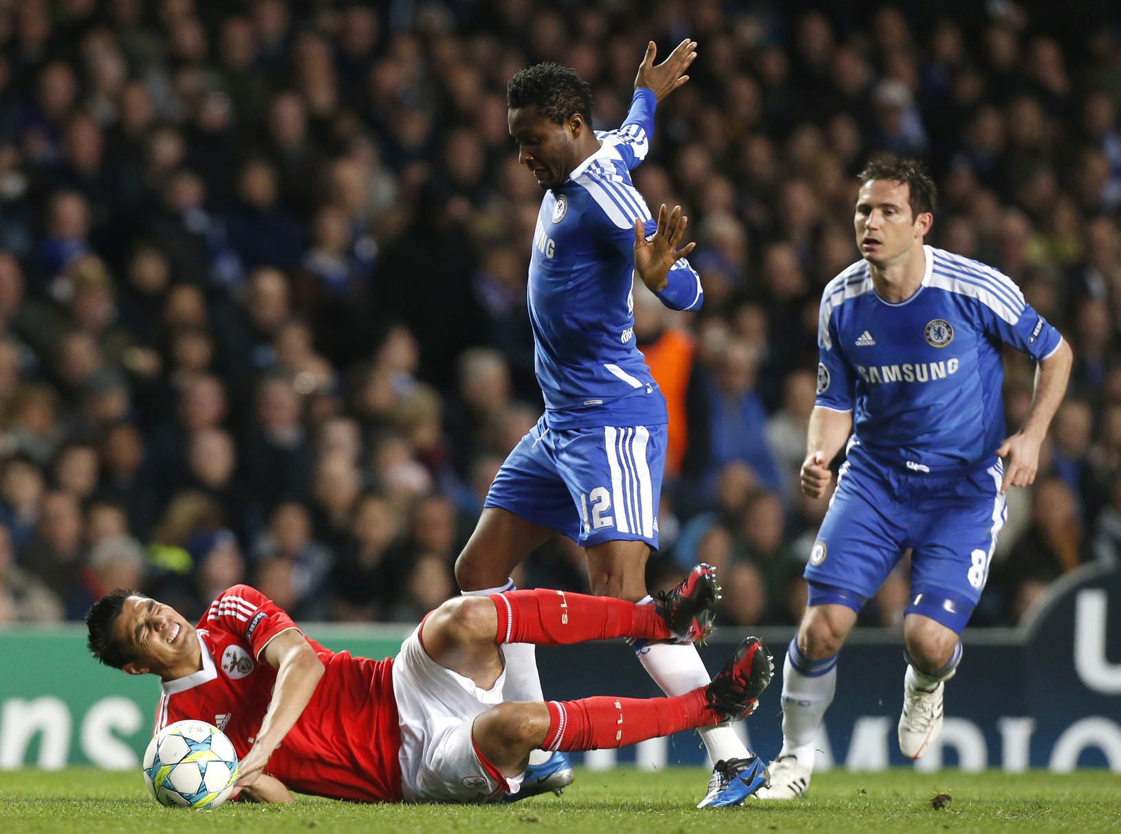 Oscar Cardozo a John
