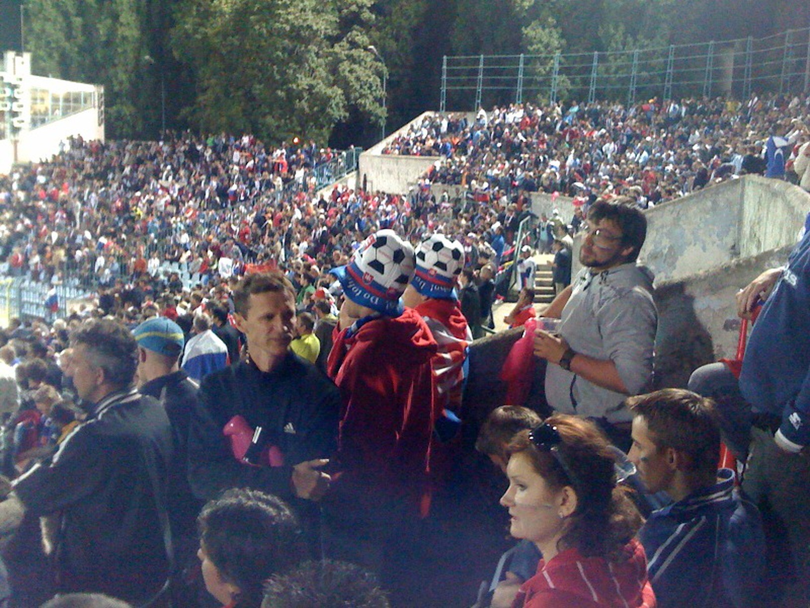 Fanúšikovia na zápase Slovenska