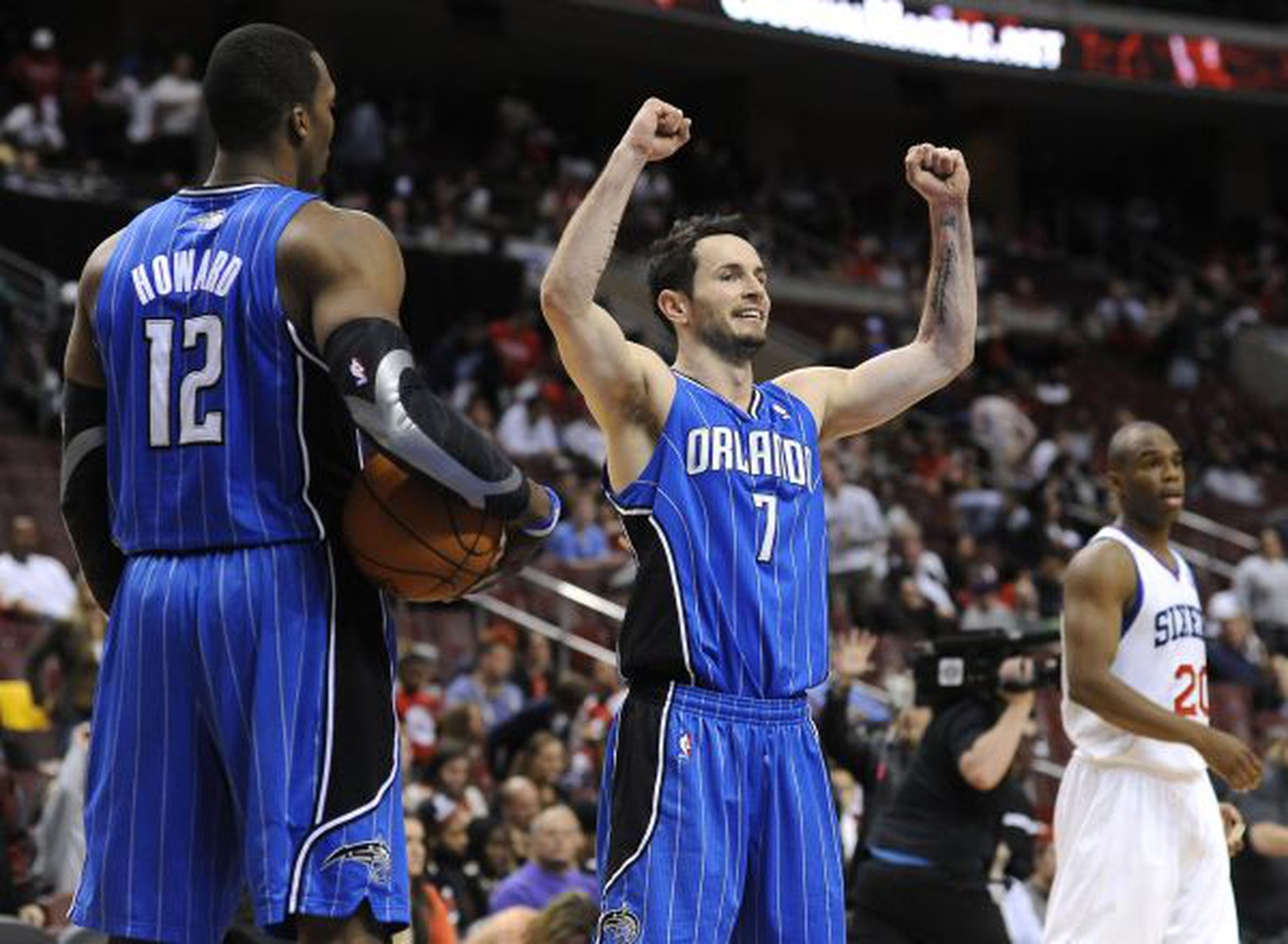  J.J. Redick oslavuje