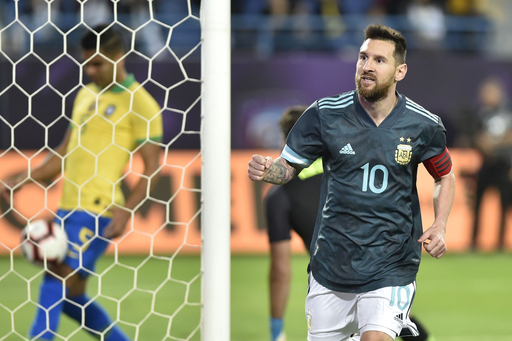 Lionel Messi oslavuje presný