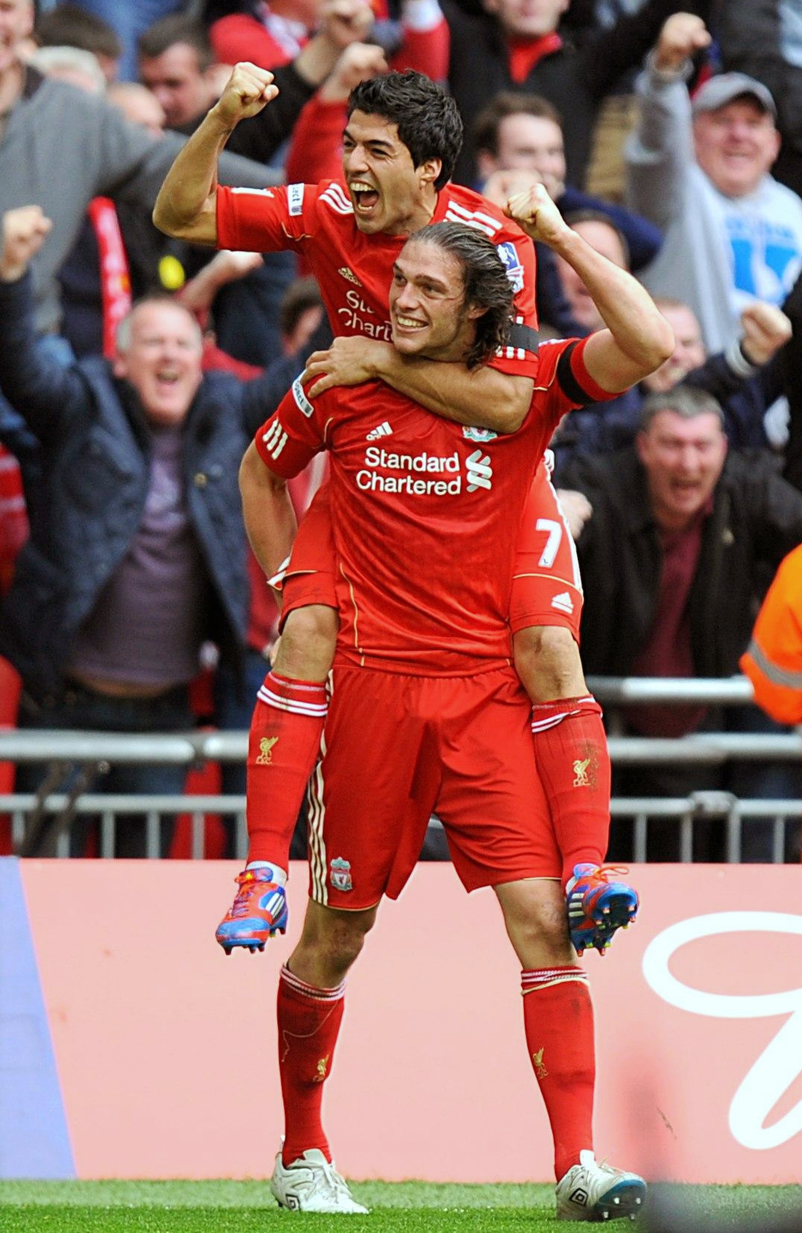 Strelci Suárez a Carroll