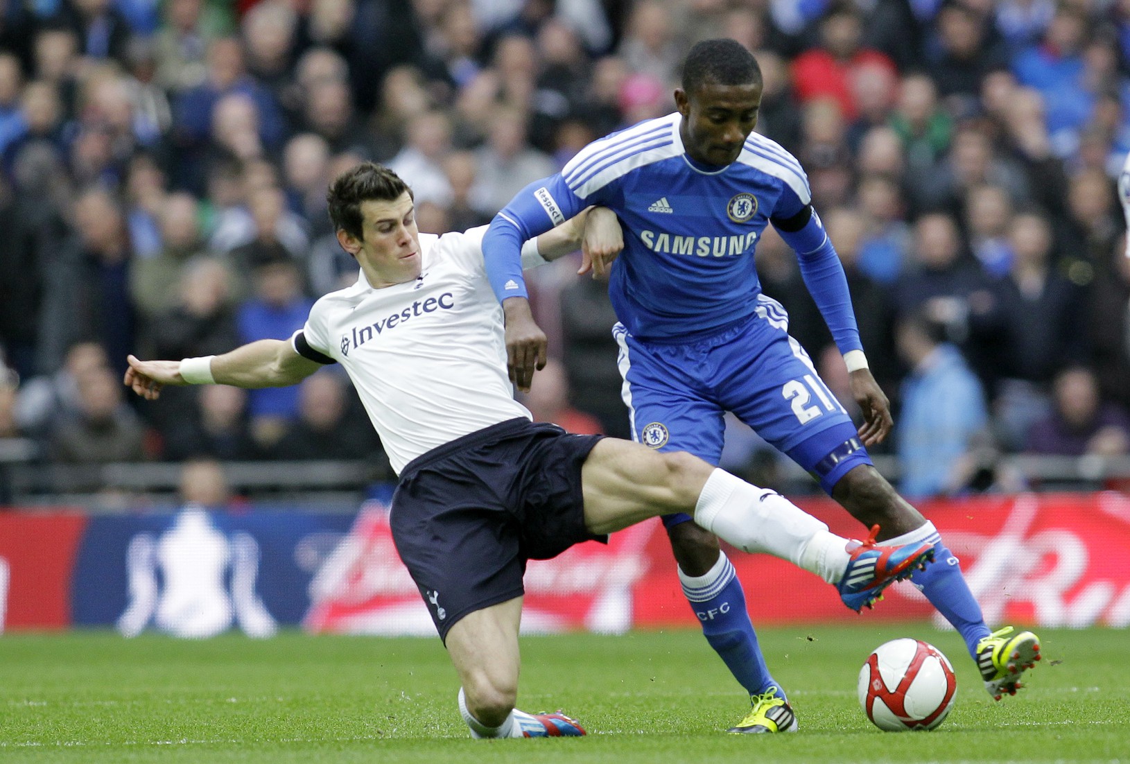 Salomon Kalou a Gareth