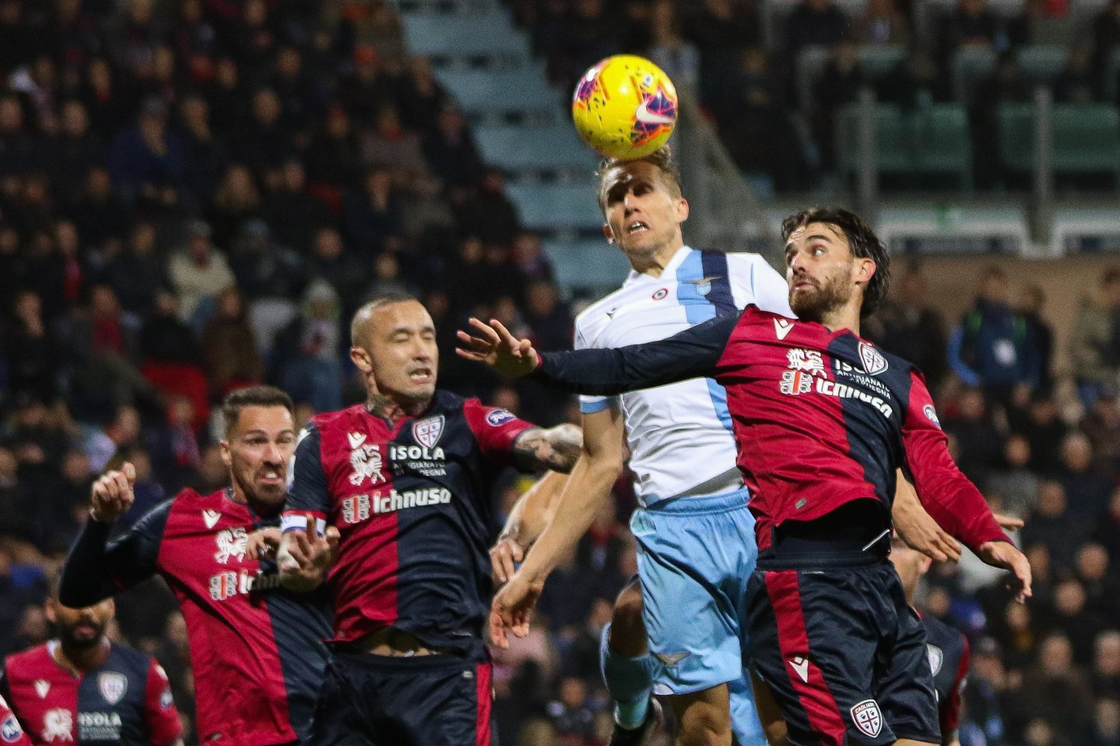 Momentka zo zápasu Cagliari