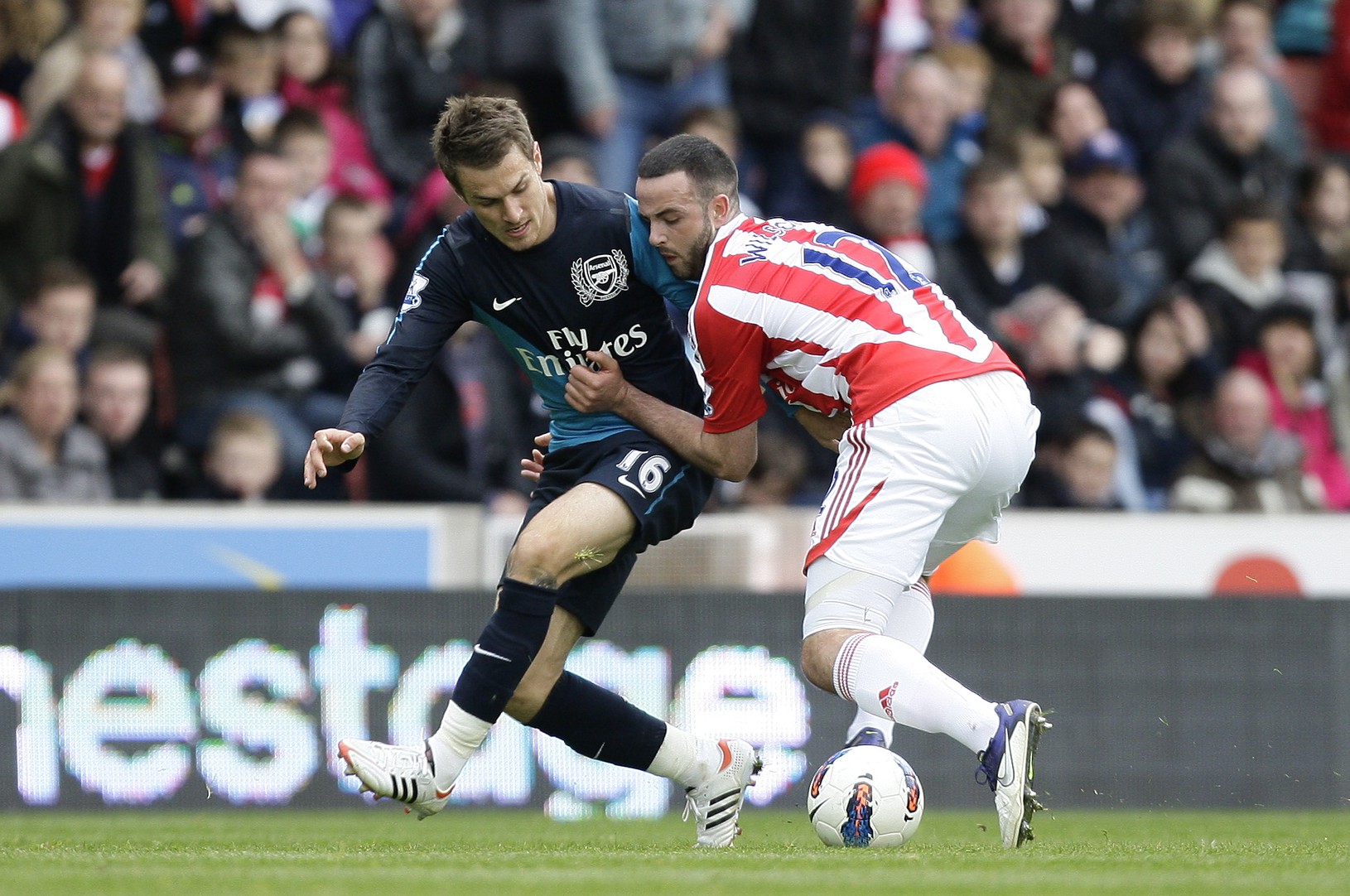 Arsenal remizoval so Stoke