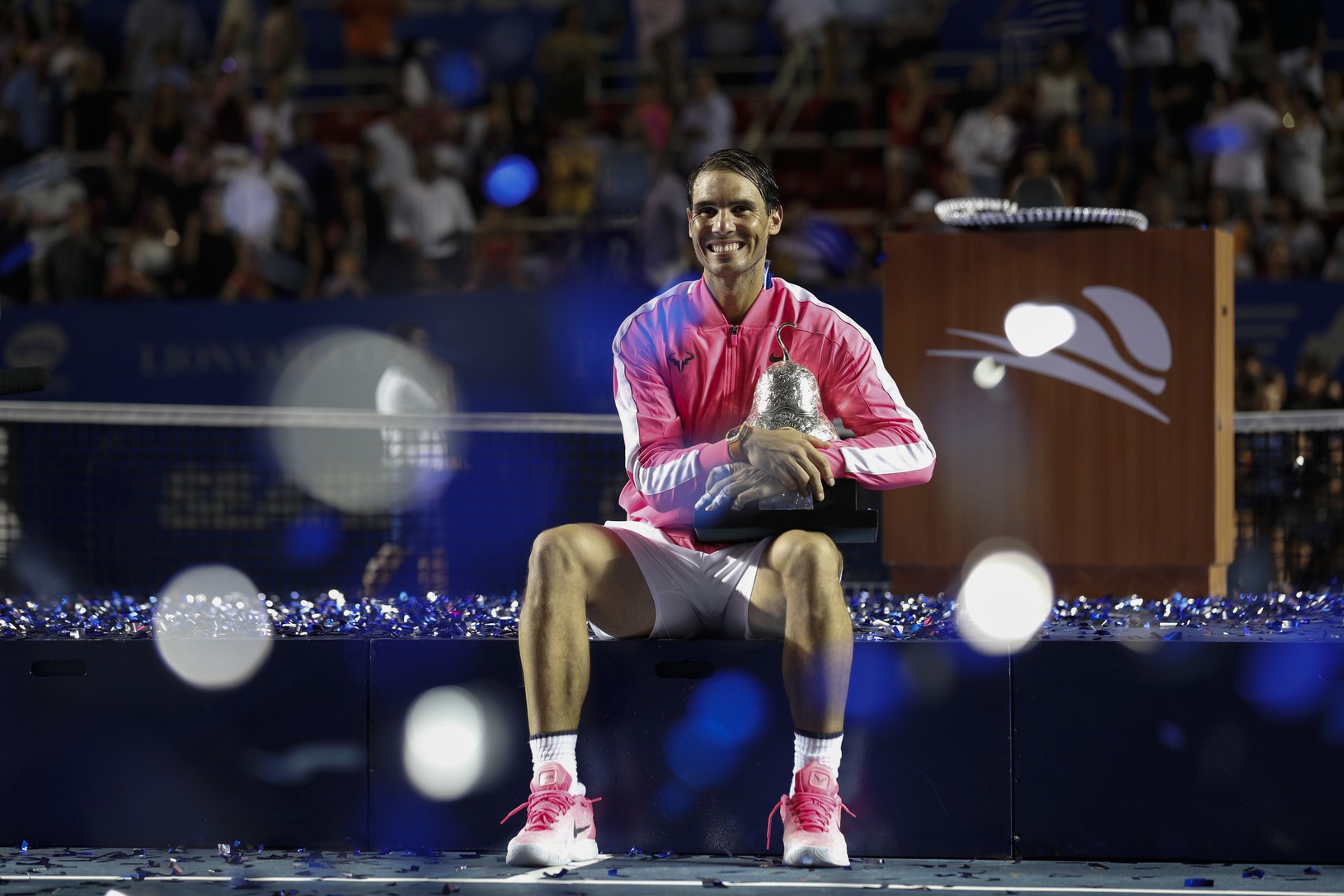 Rafael Nadal oslavuje titul