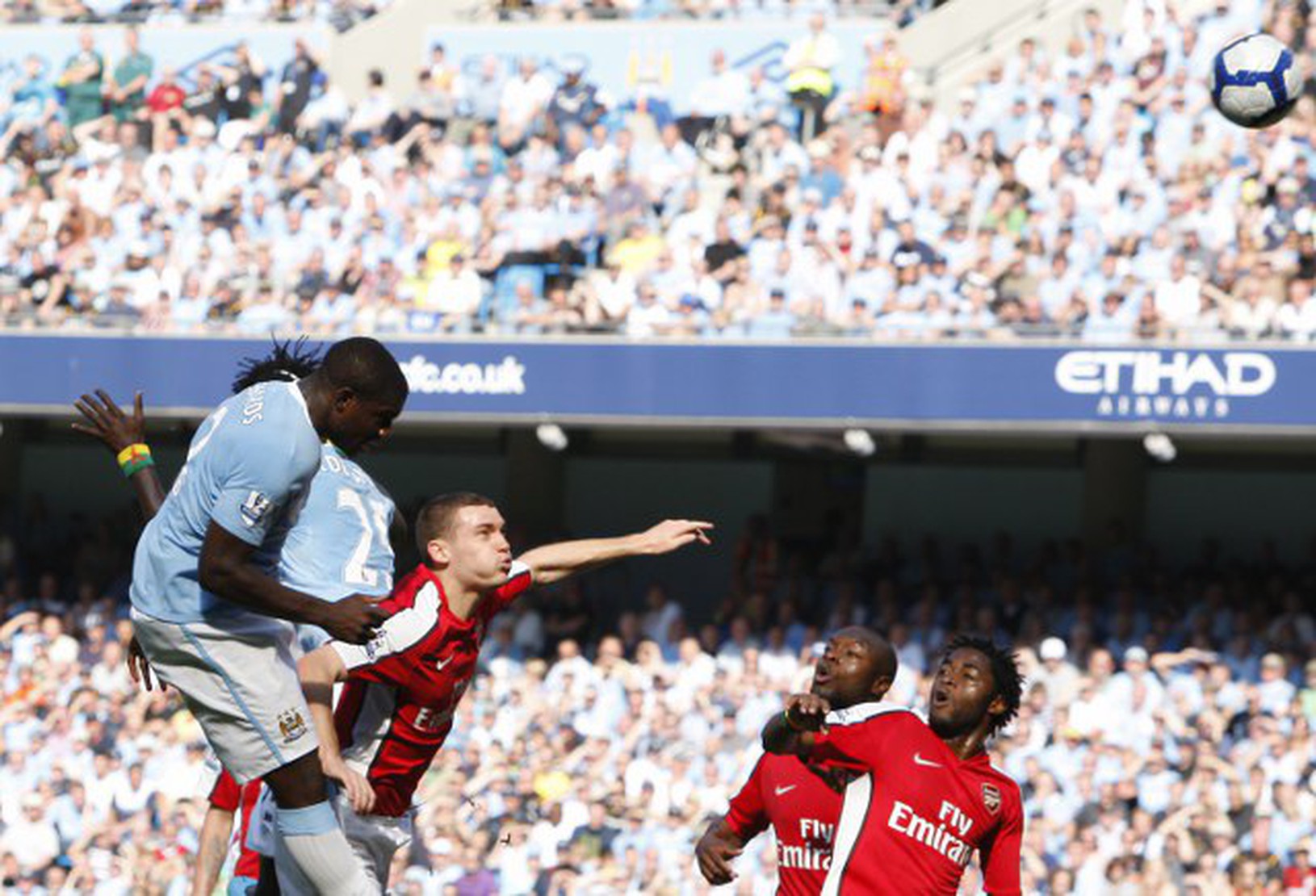 Micah Richards sa postaral
