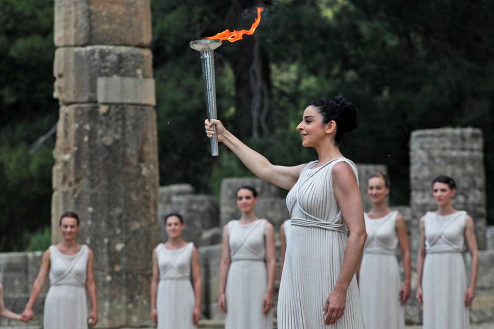 Ceremoniál zapálenia olympijskeho ohňa