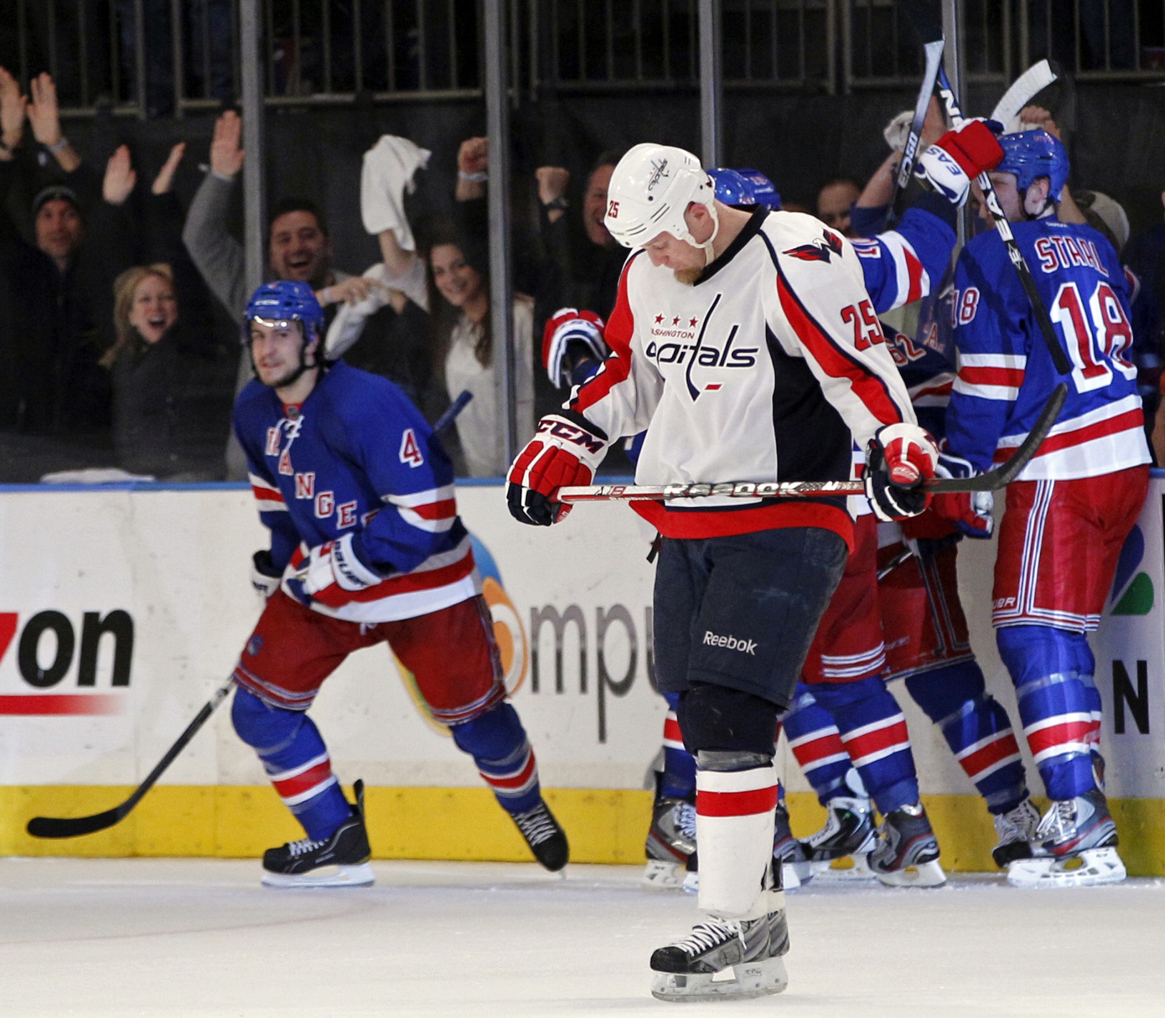 Jason Chimera a v