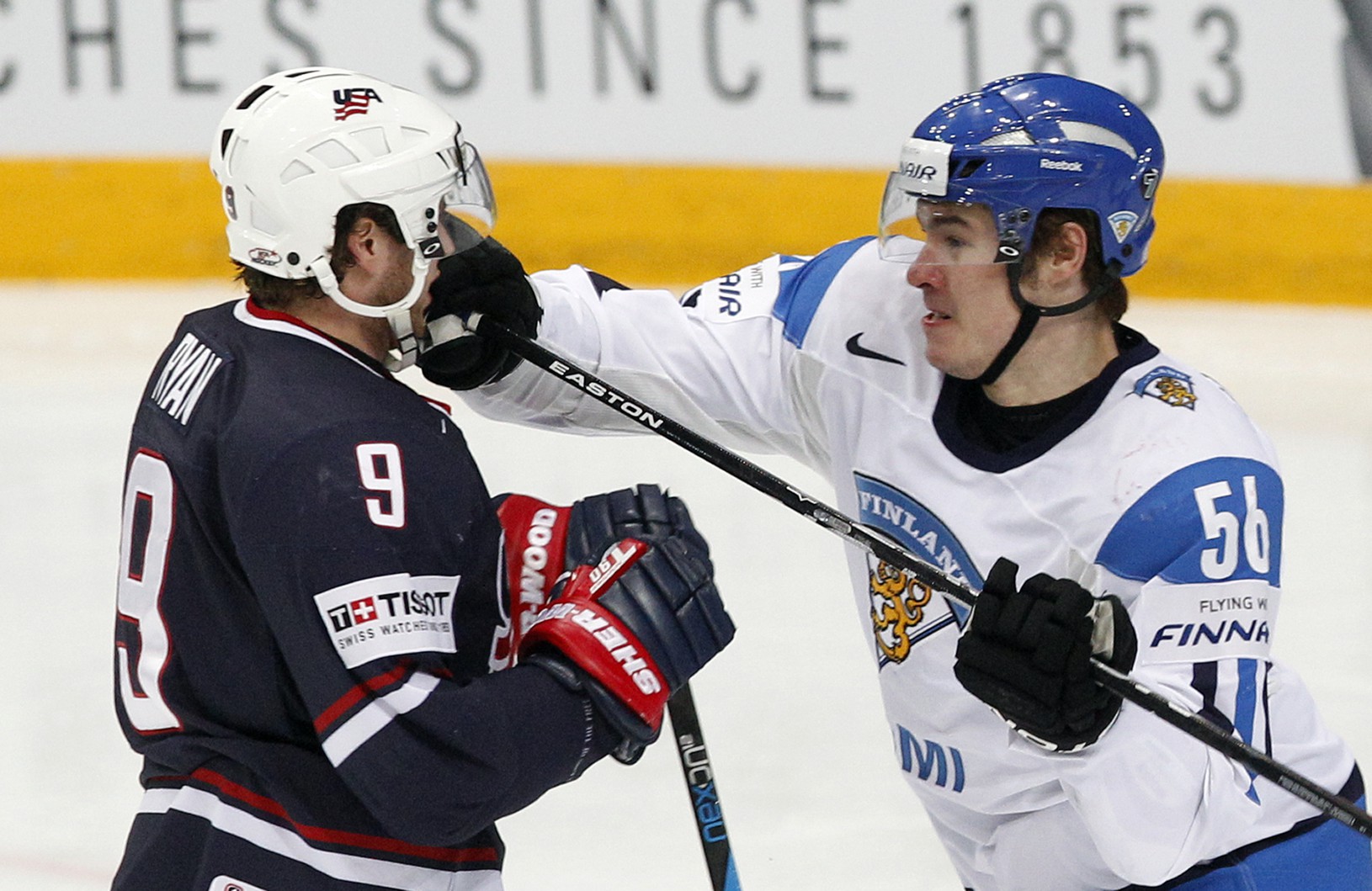 Bobby Ryan a Joonas
