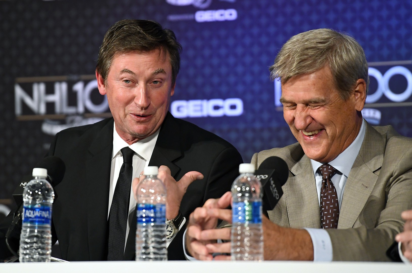 Wayne Gretzky a Bobby