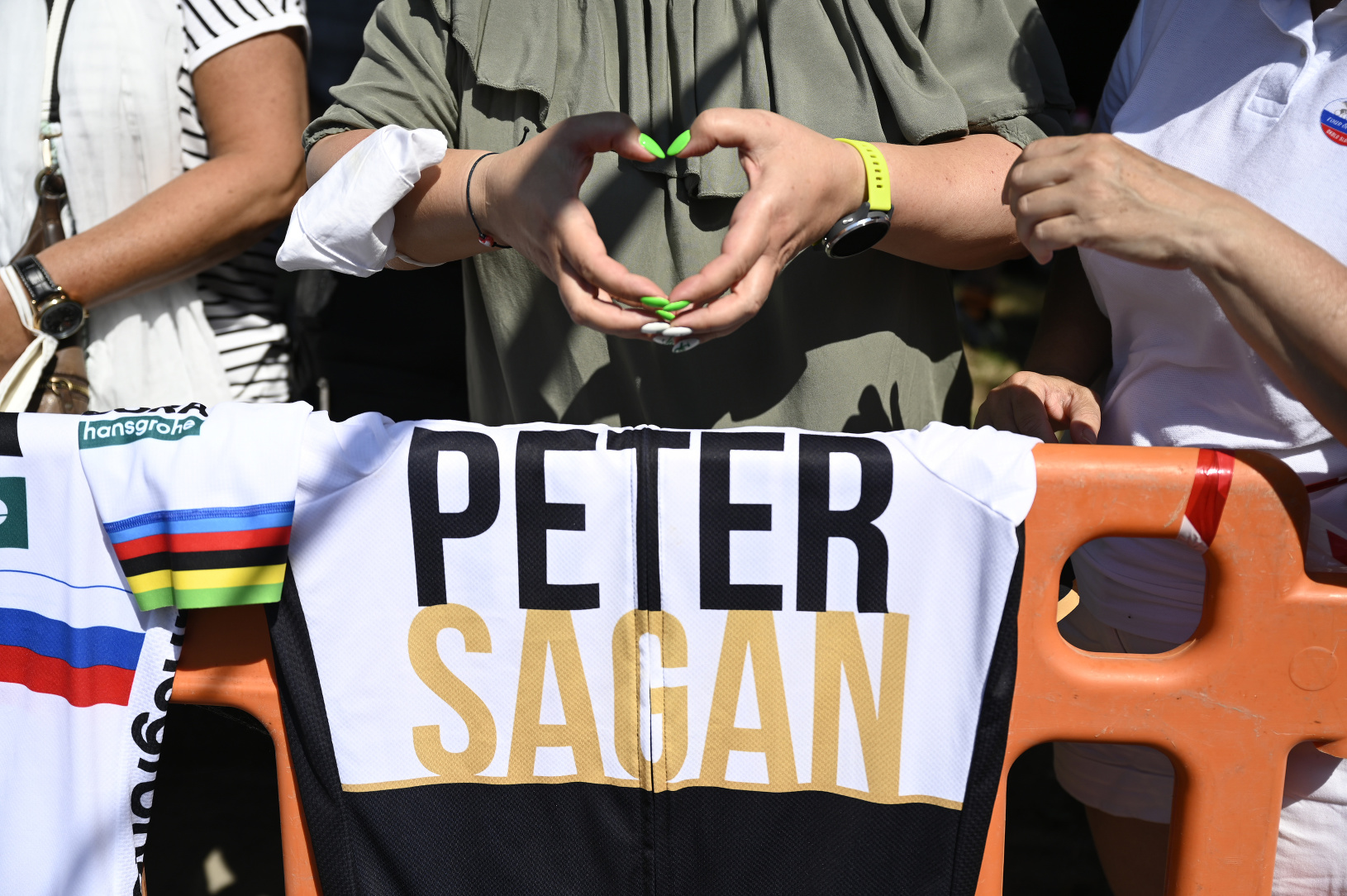 Fanúšička Petra Sagana pred