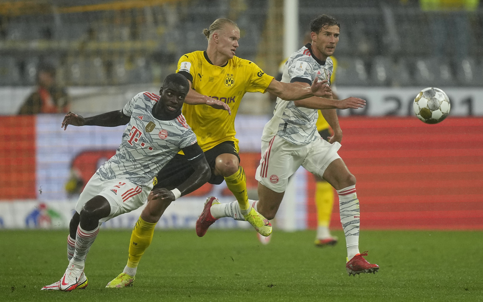 Erling Haaland a Dayot