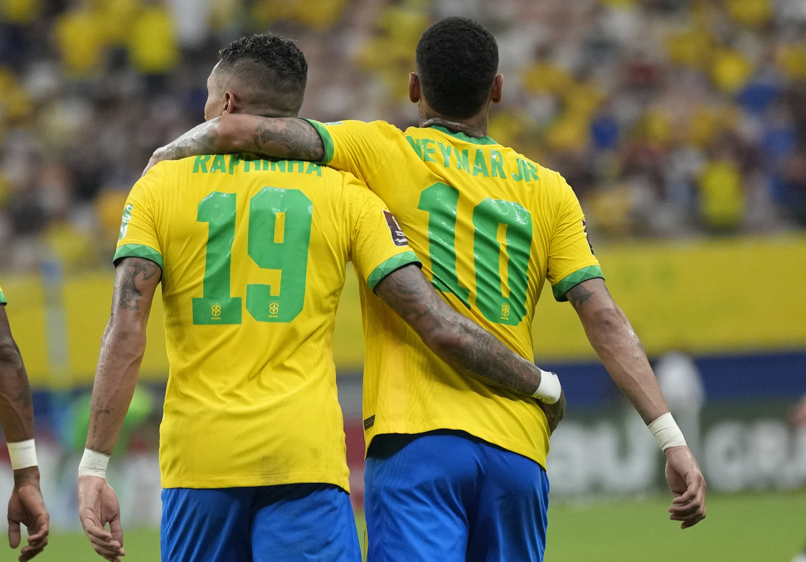 Raphinha a Neymar