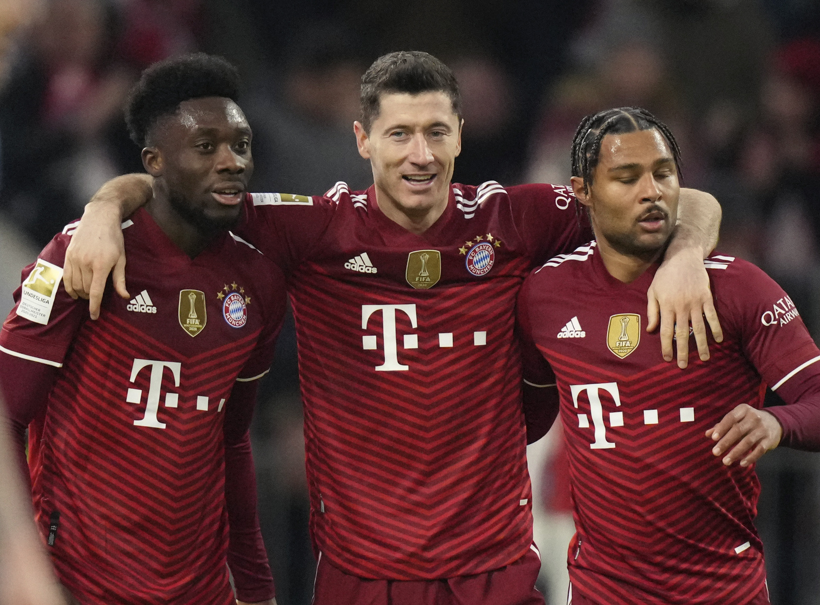 Alphonso Davies, Robert Lewandowski