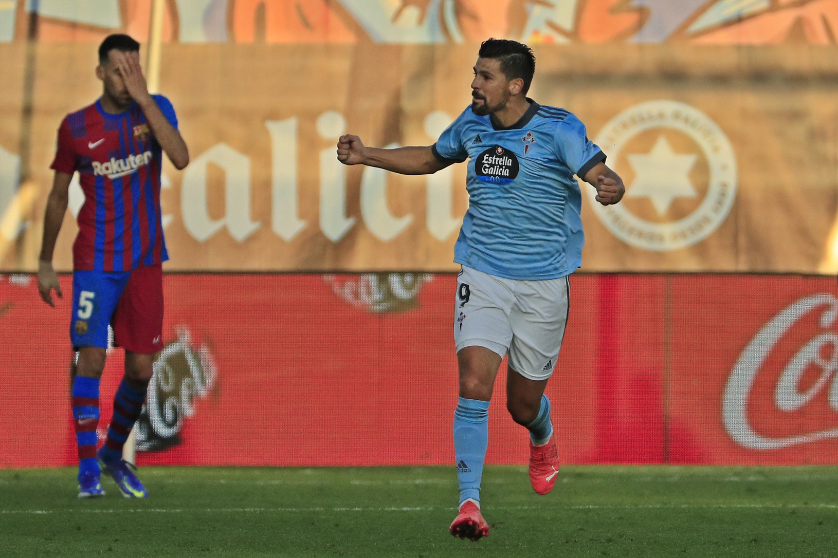 Nolito oslavuje gól