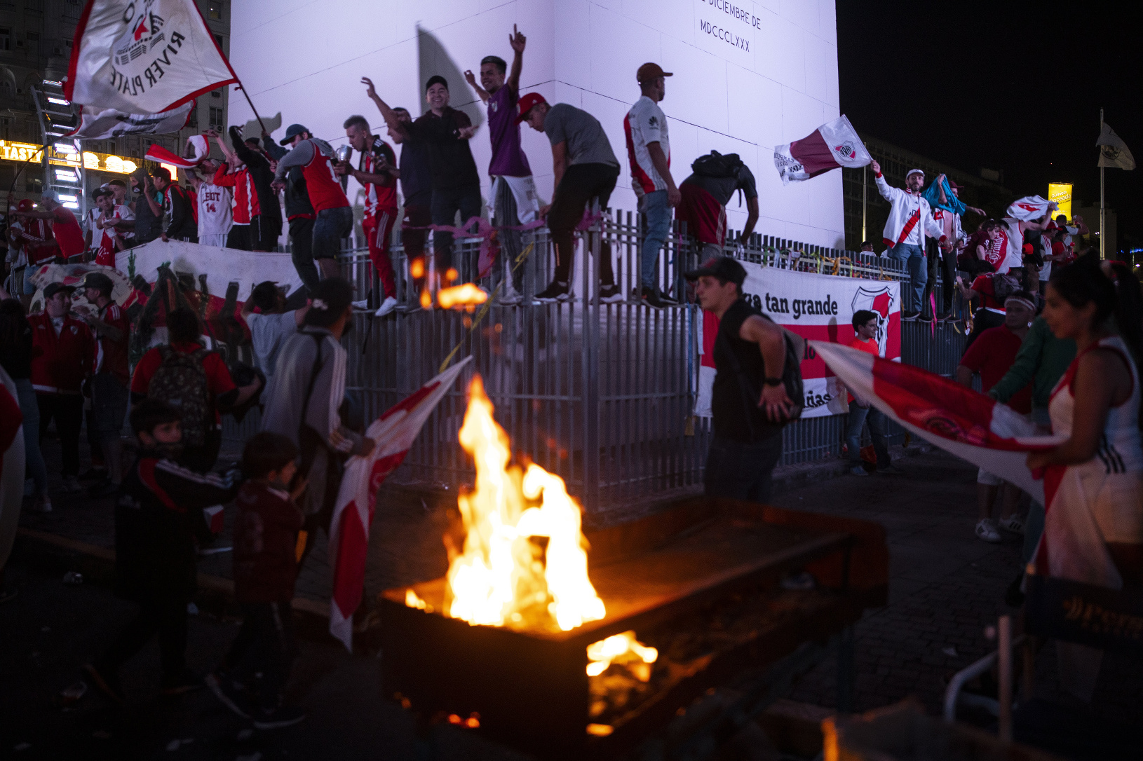 Fanúšikovia River Plate oslavujú
