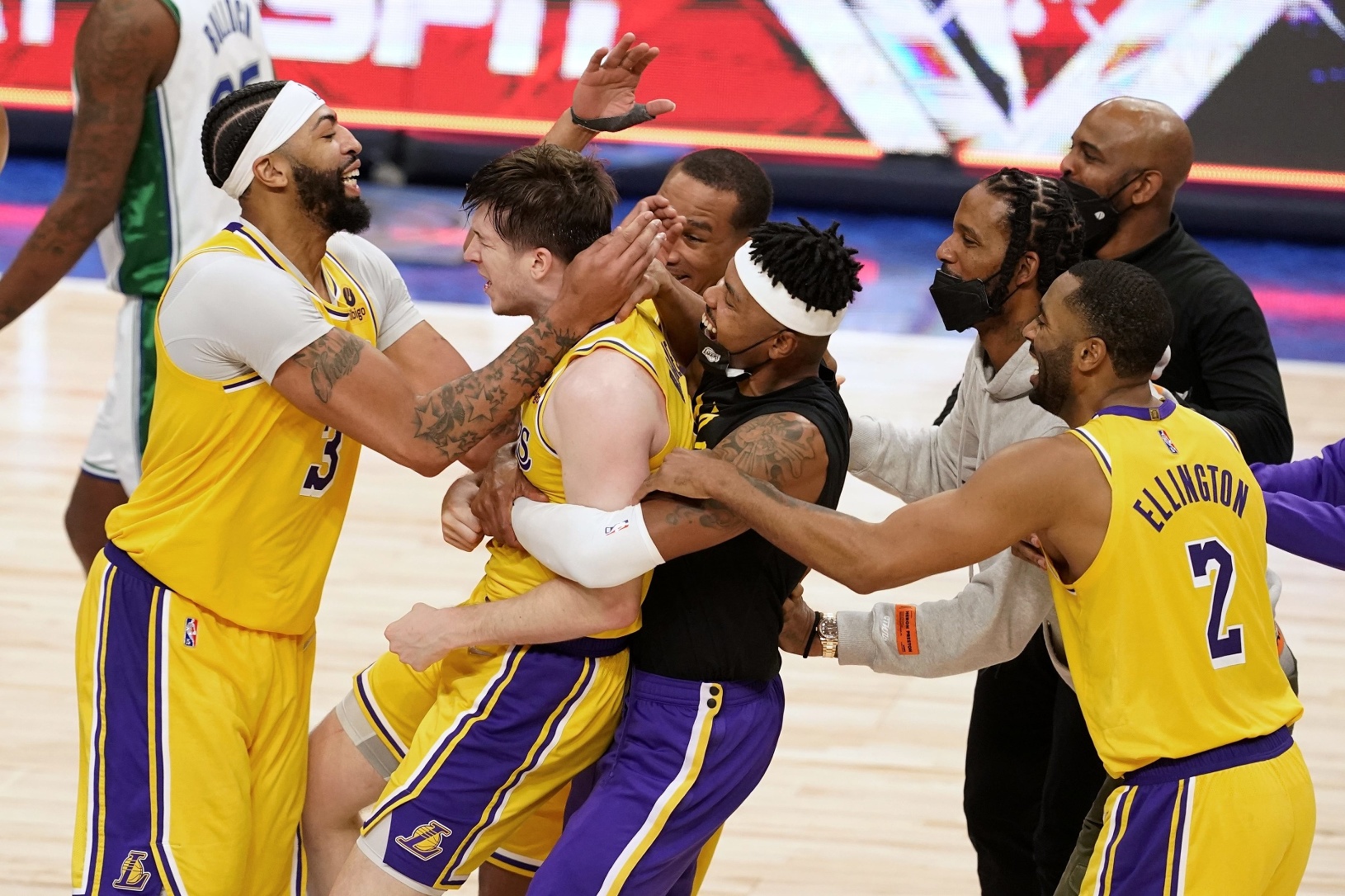 Basketbalisti Los Angeles Lakers