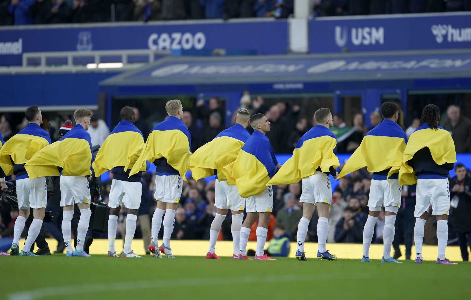 Futbalisti Evertonu s ukrajsinksými