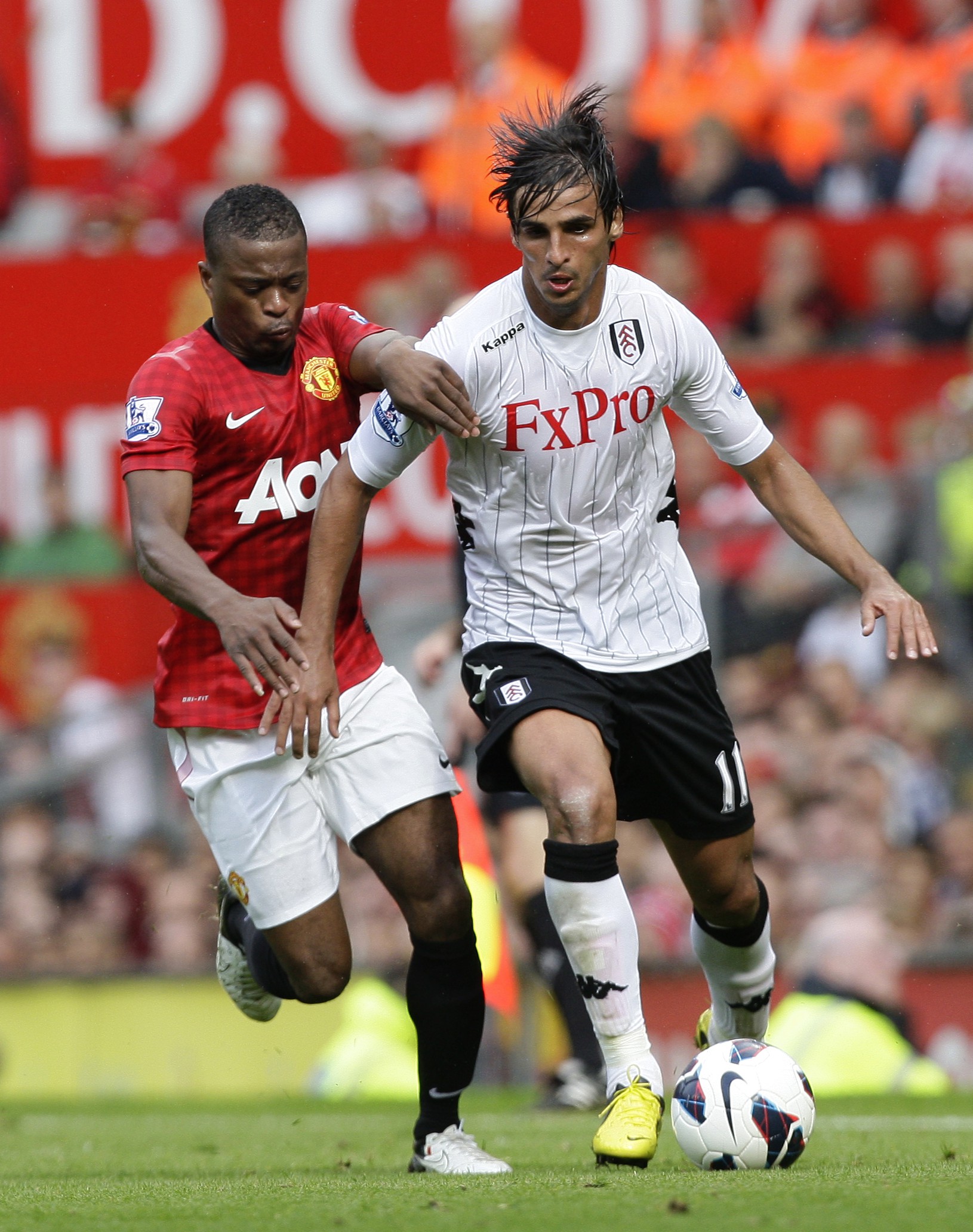 Patrice Evra (vľavo) a