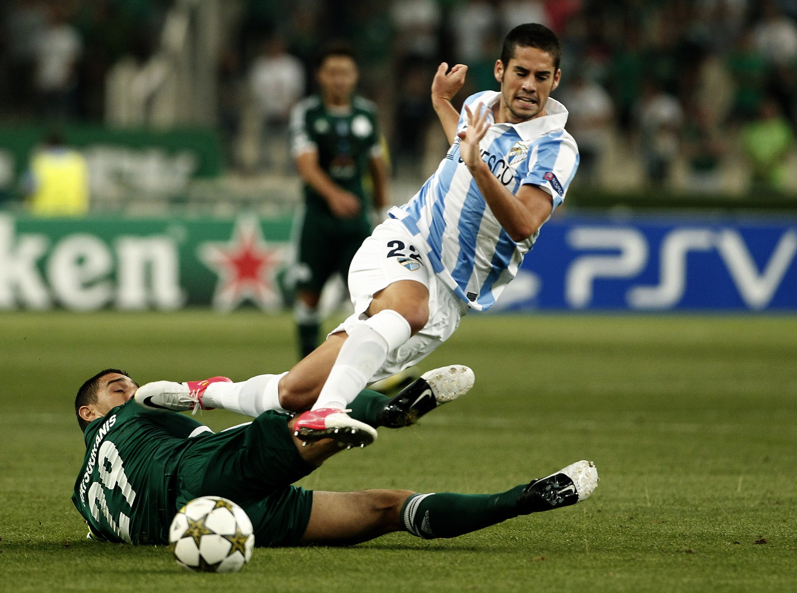 Kostas Katsouranis a Isco