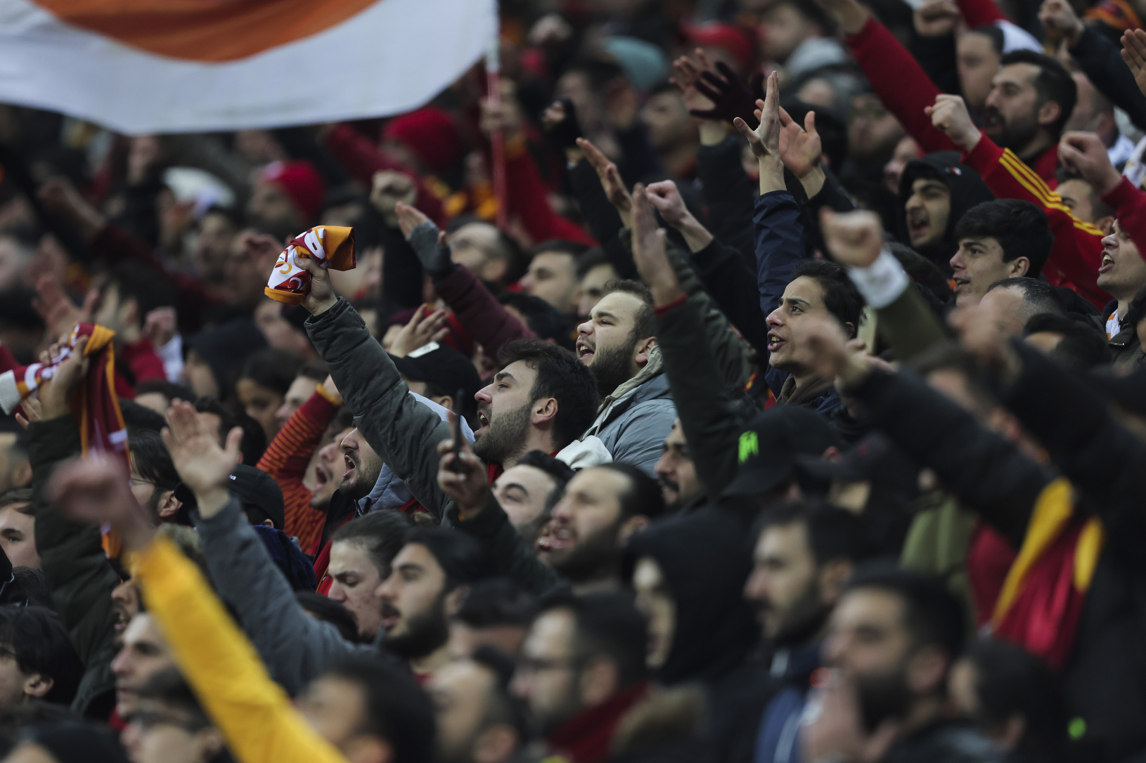 Fanúšikovia Galatasaray Istanbul pred