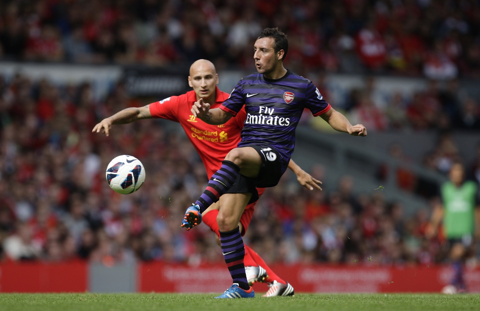 Jonjo Shelvey a Santi