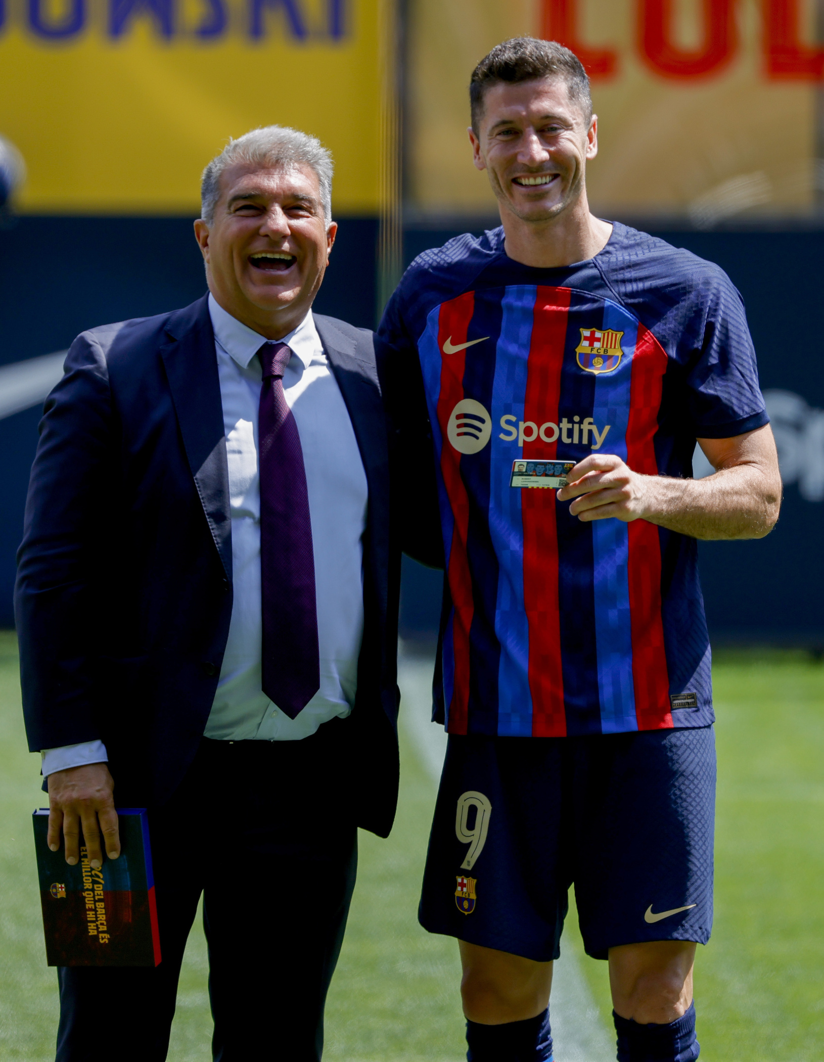 FC Barcelona predstavila Roberta