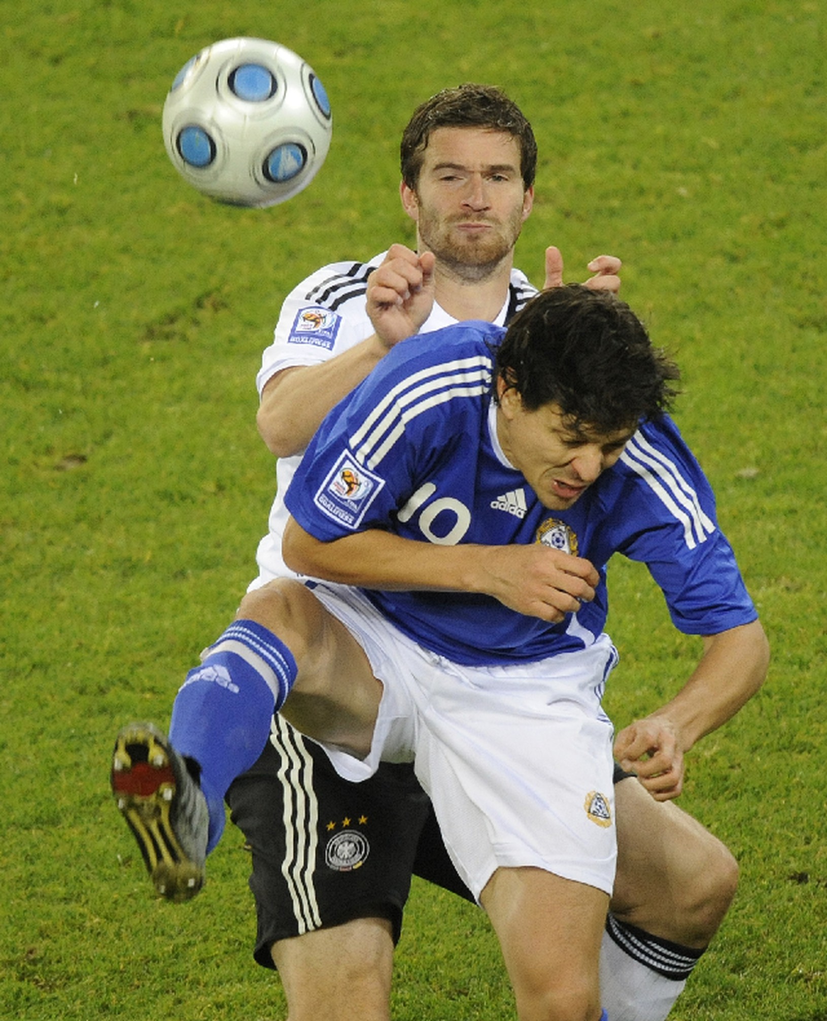 Jari Litmanen v súboji