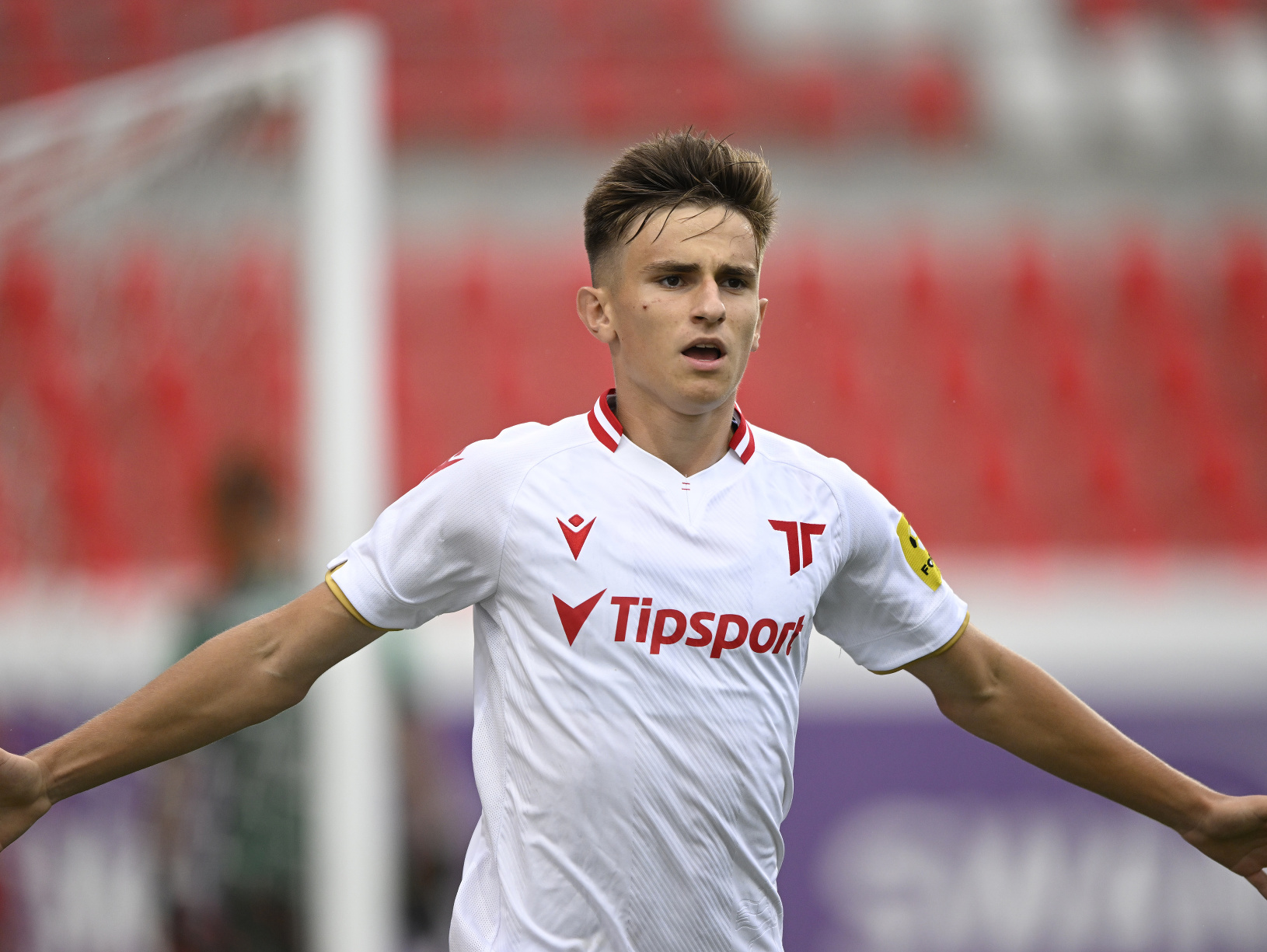 Na snímke Artur Gajdoš