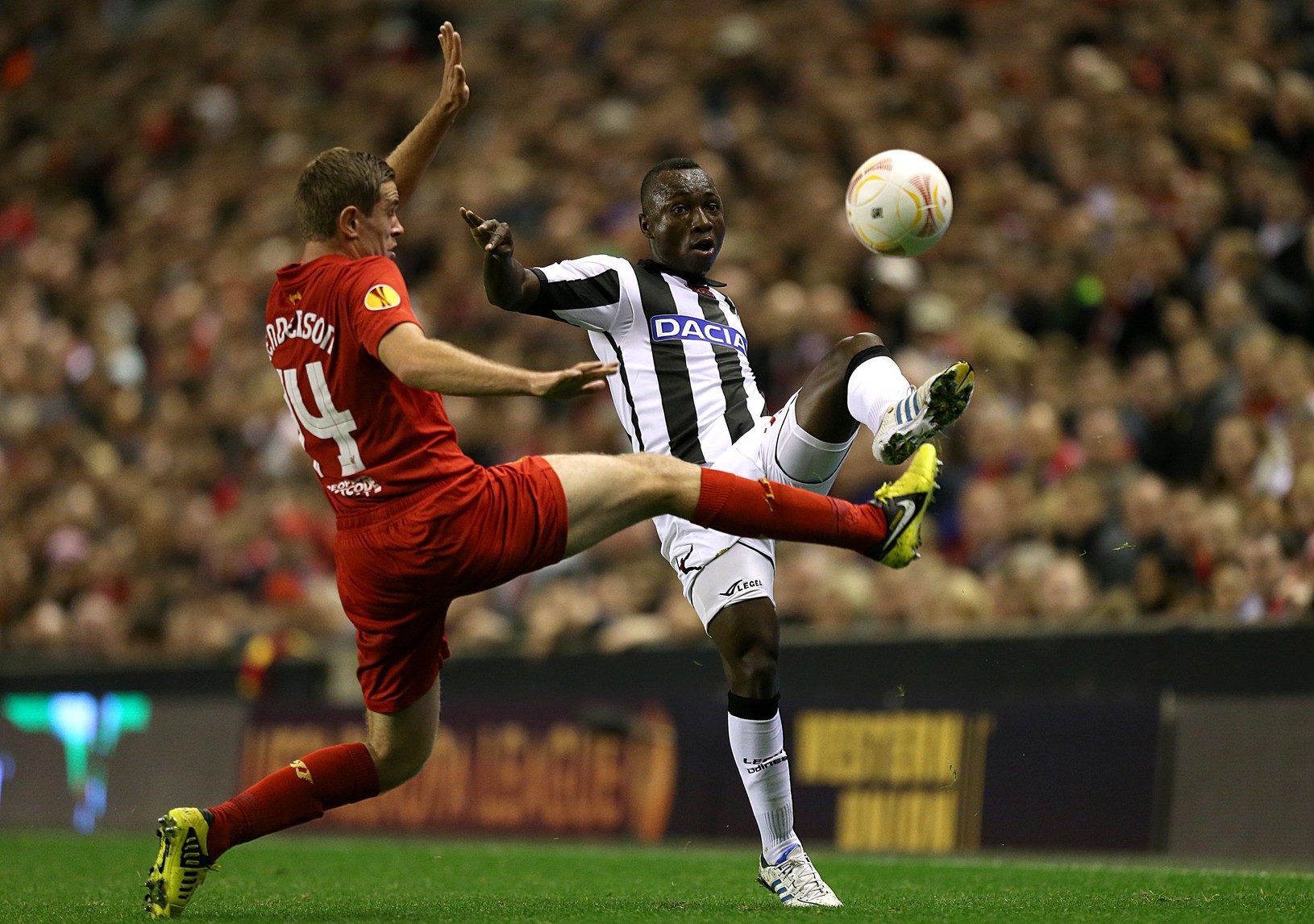 Pablo Armero a Jordan