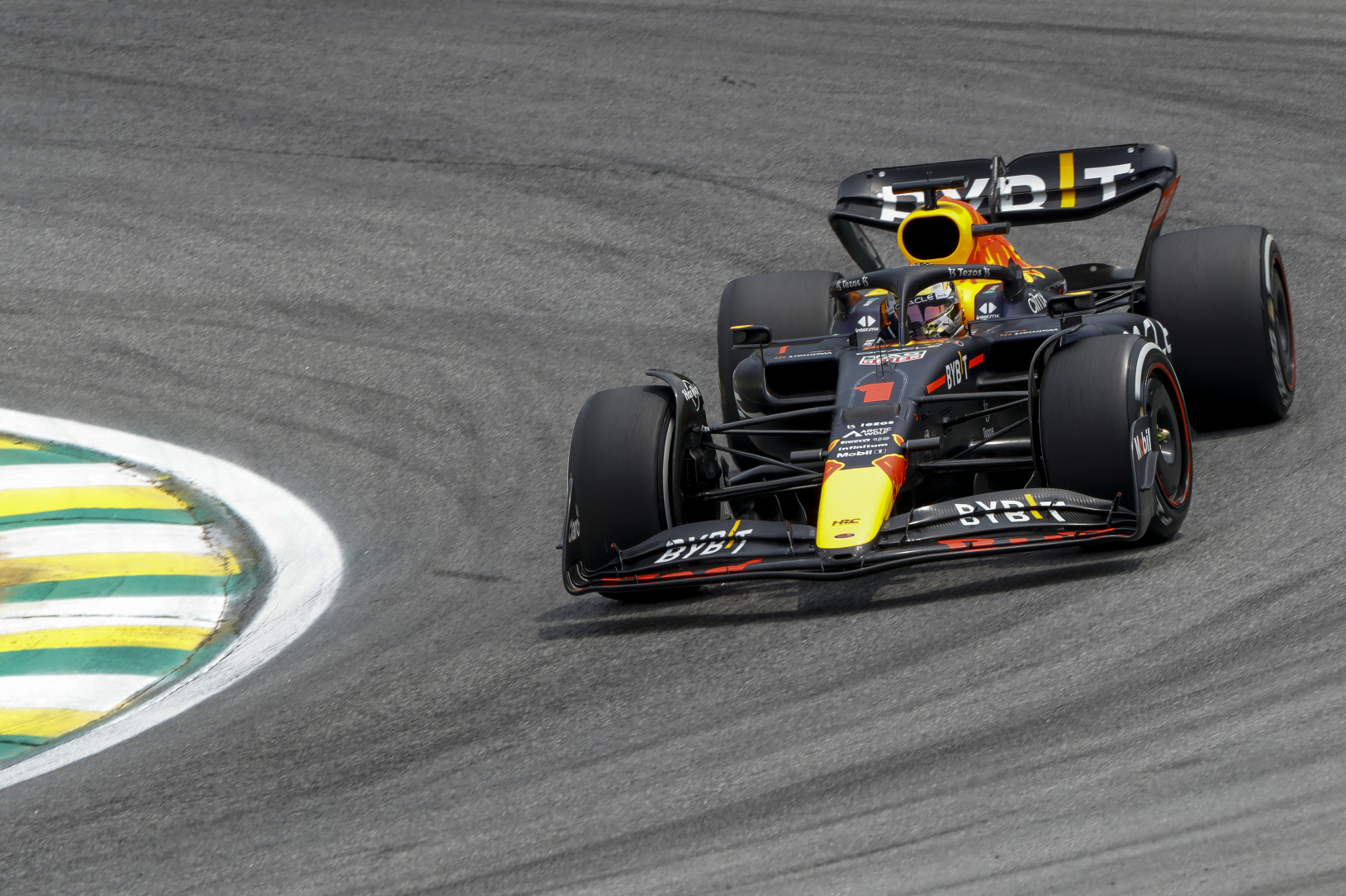 Max Verstappen počas kvalifikácie
