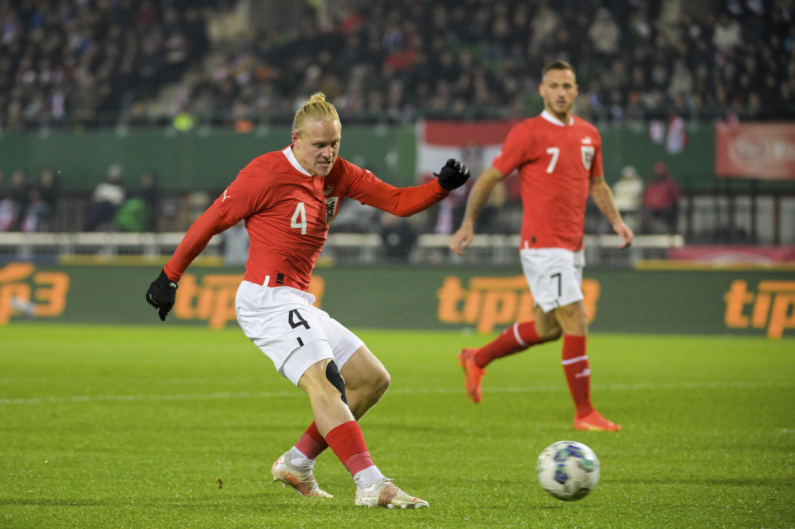 Xaver Schlager dáva gól