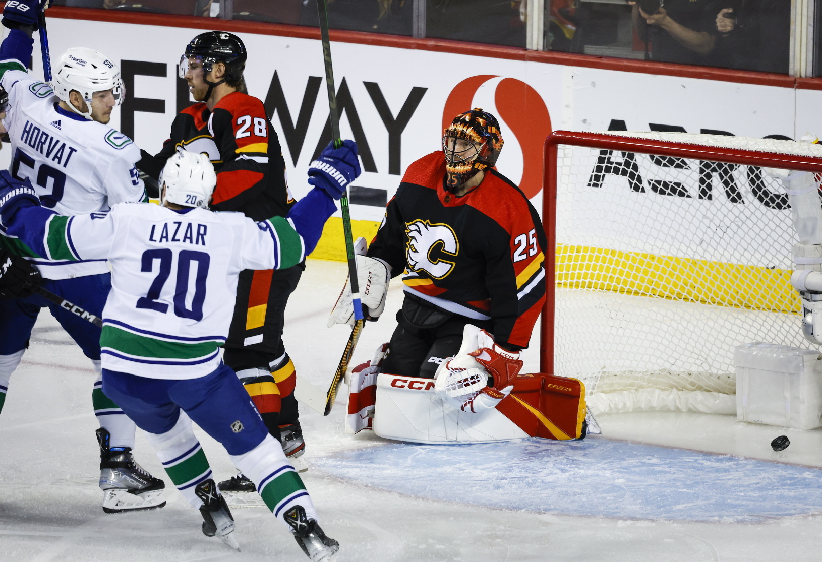 Bo Horvat (Vancouver) a