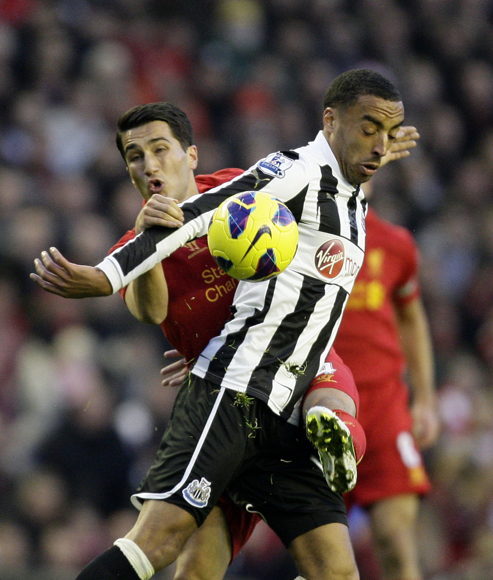 Nuri Sahin a James