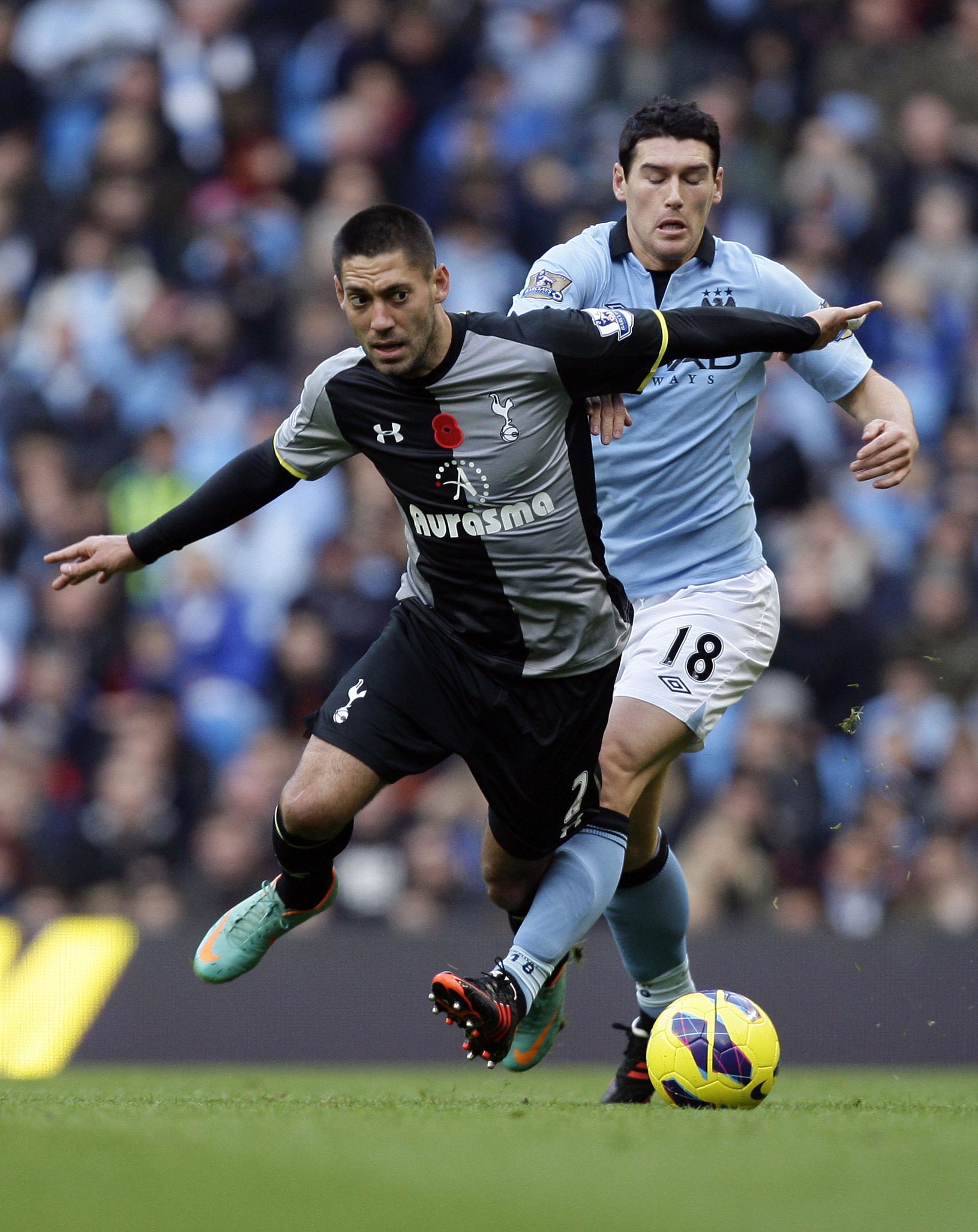 Gareth Barry a Clint