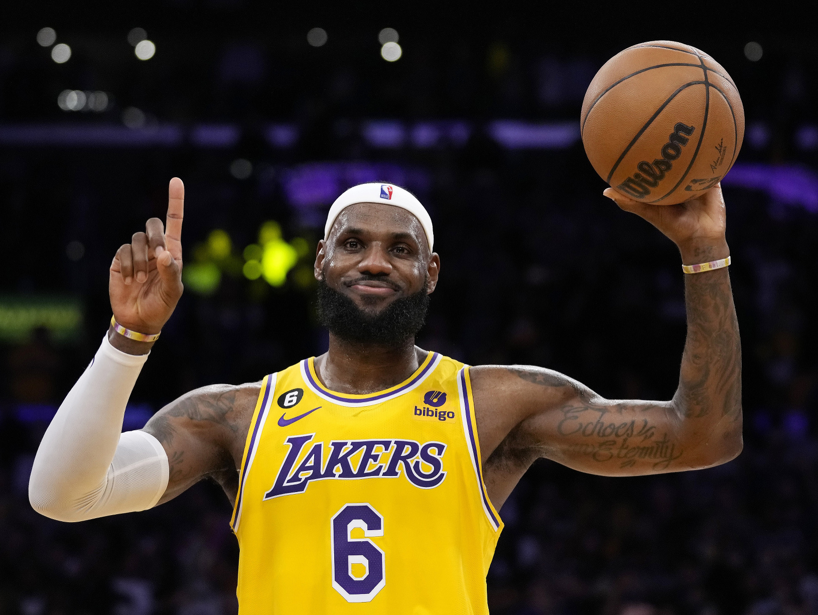 Hviezda LA Lakers LeBron