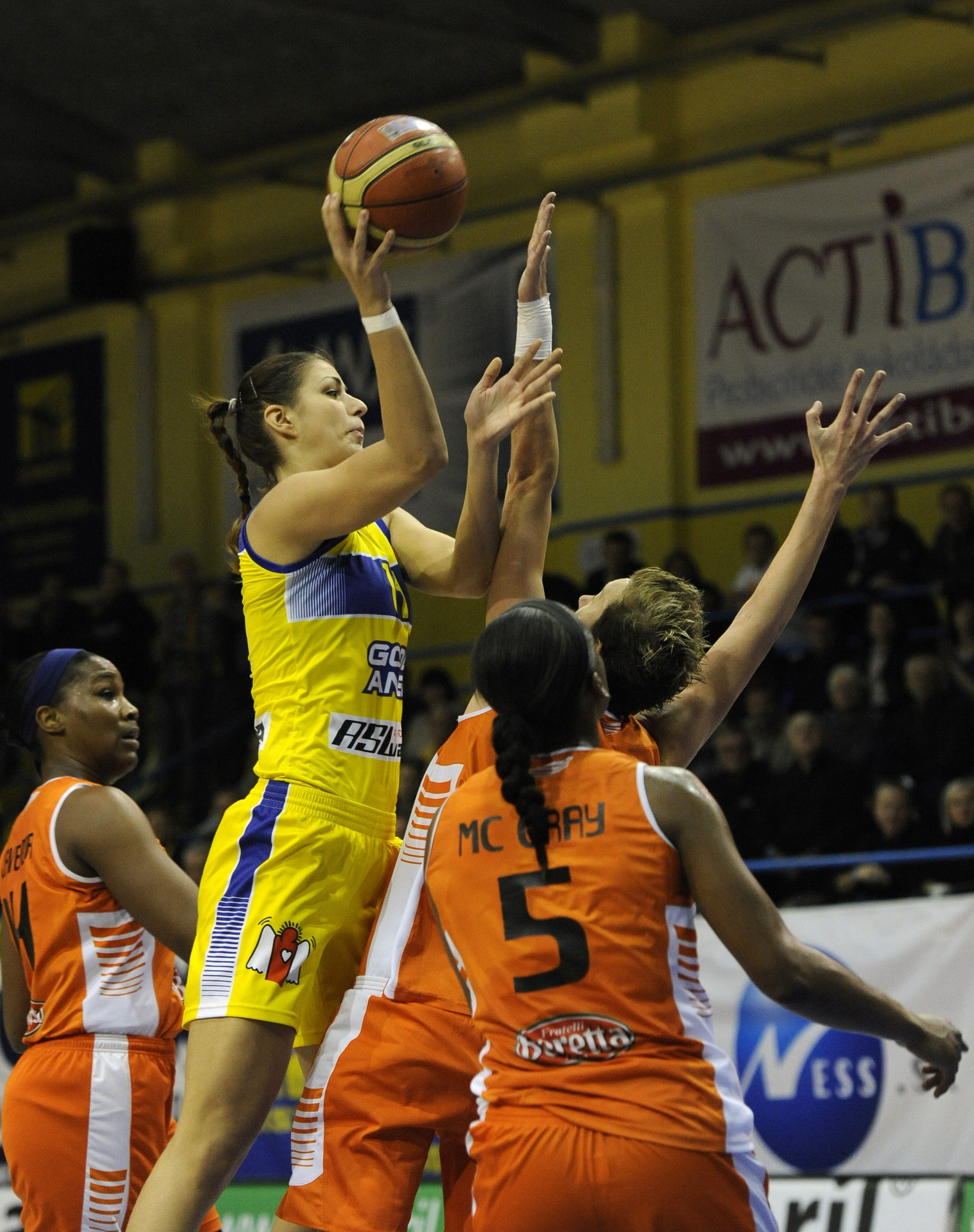 Basketbalistky Good Angeles zdolali