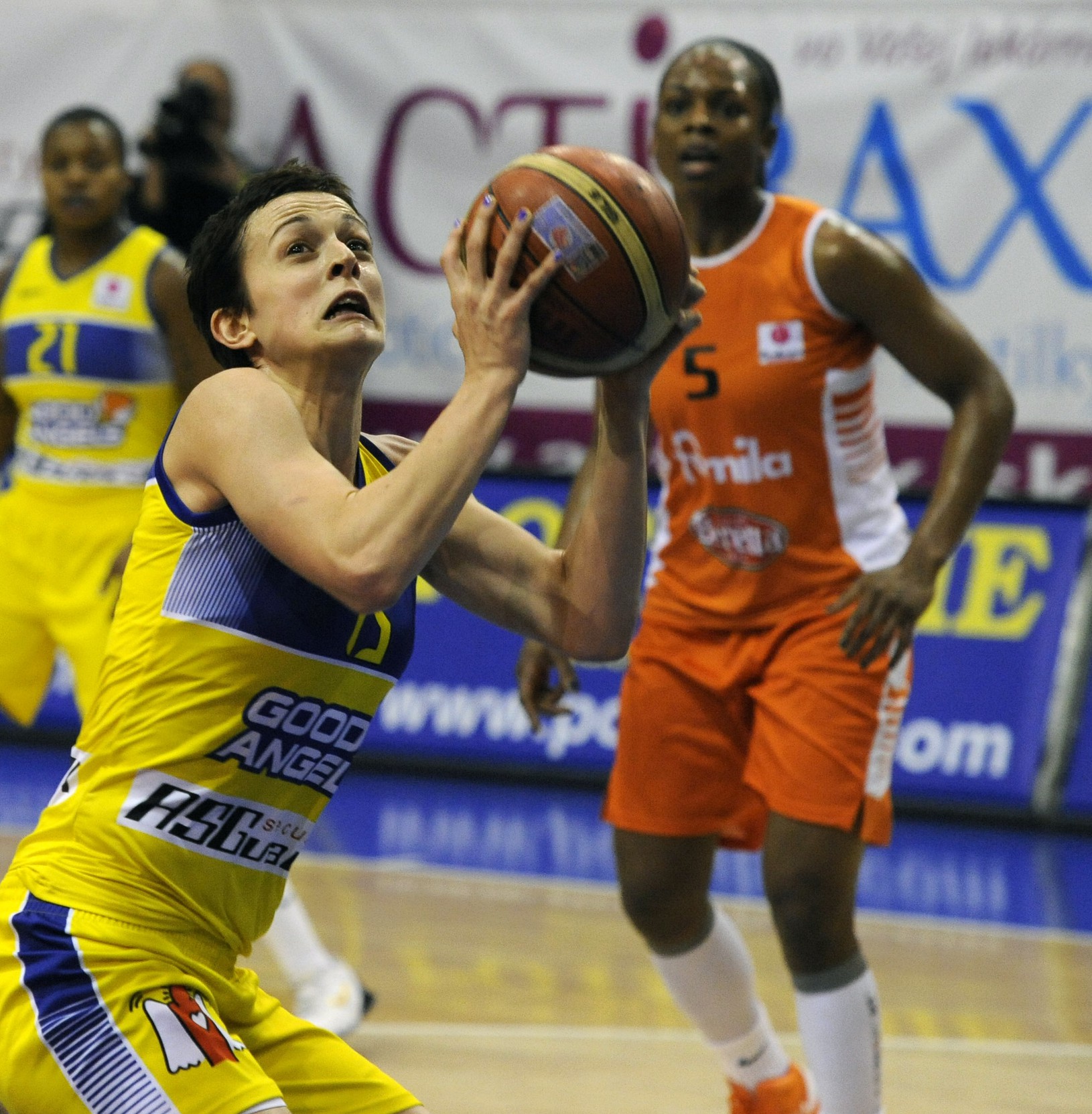 Basketbalistky Good Angeles zdolali