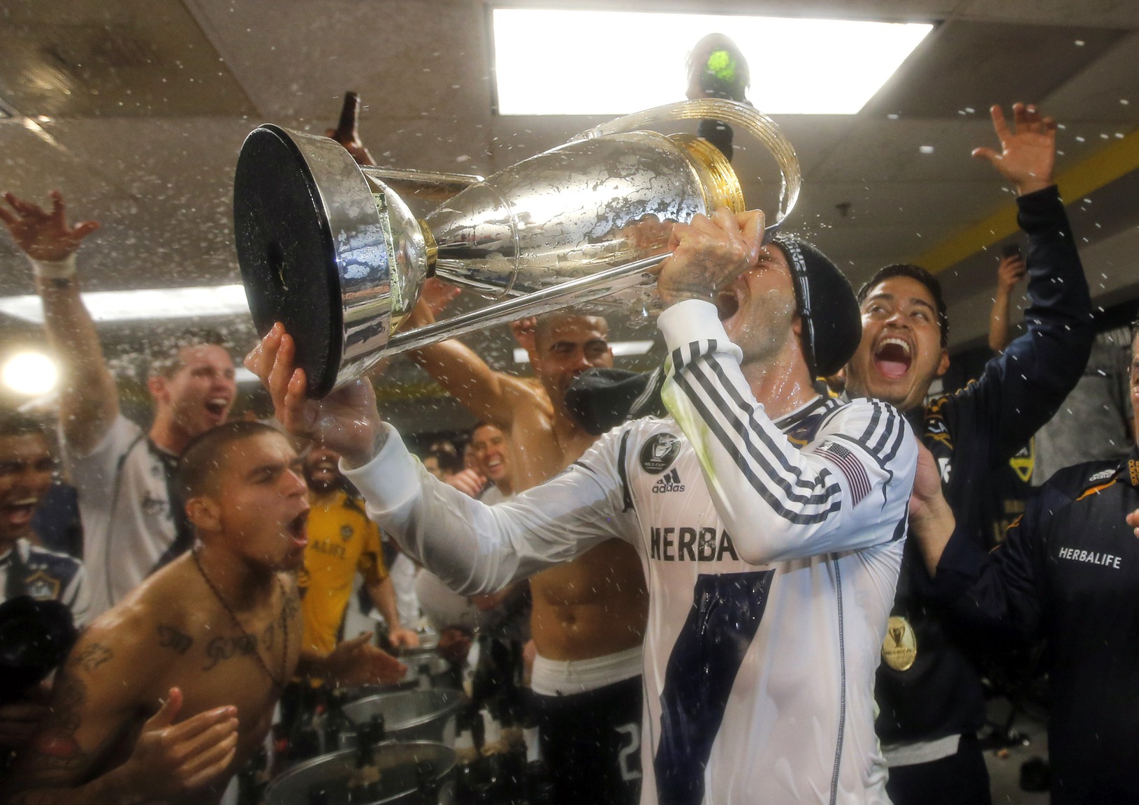 David Beckham oslavuje titul