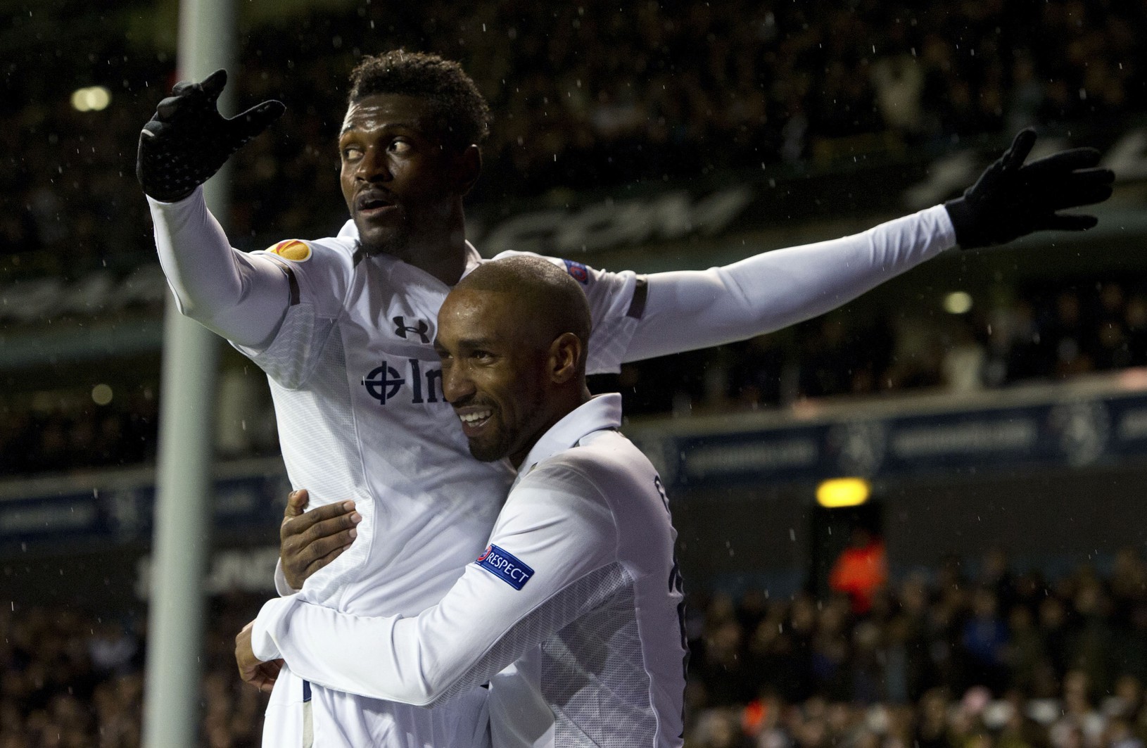 Emmanuel Adebayor a Jermain