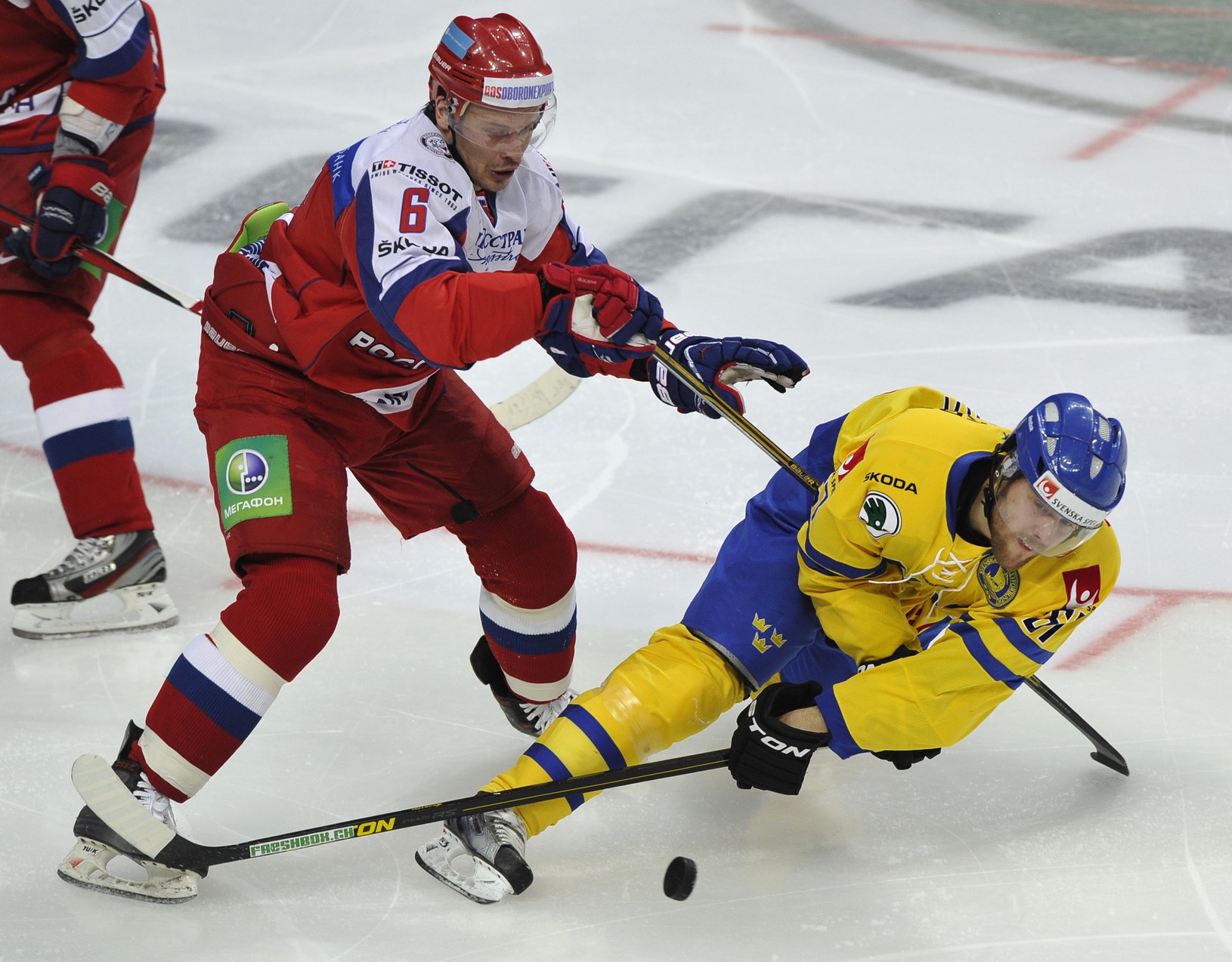 Denis Denisov a Linus