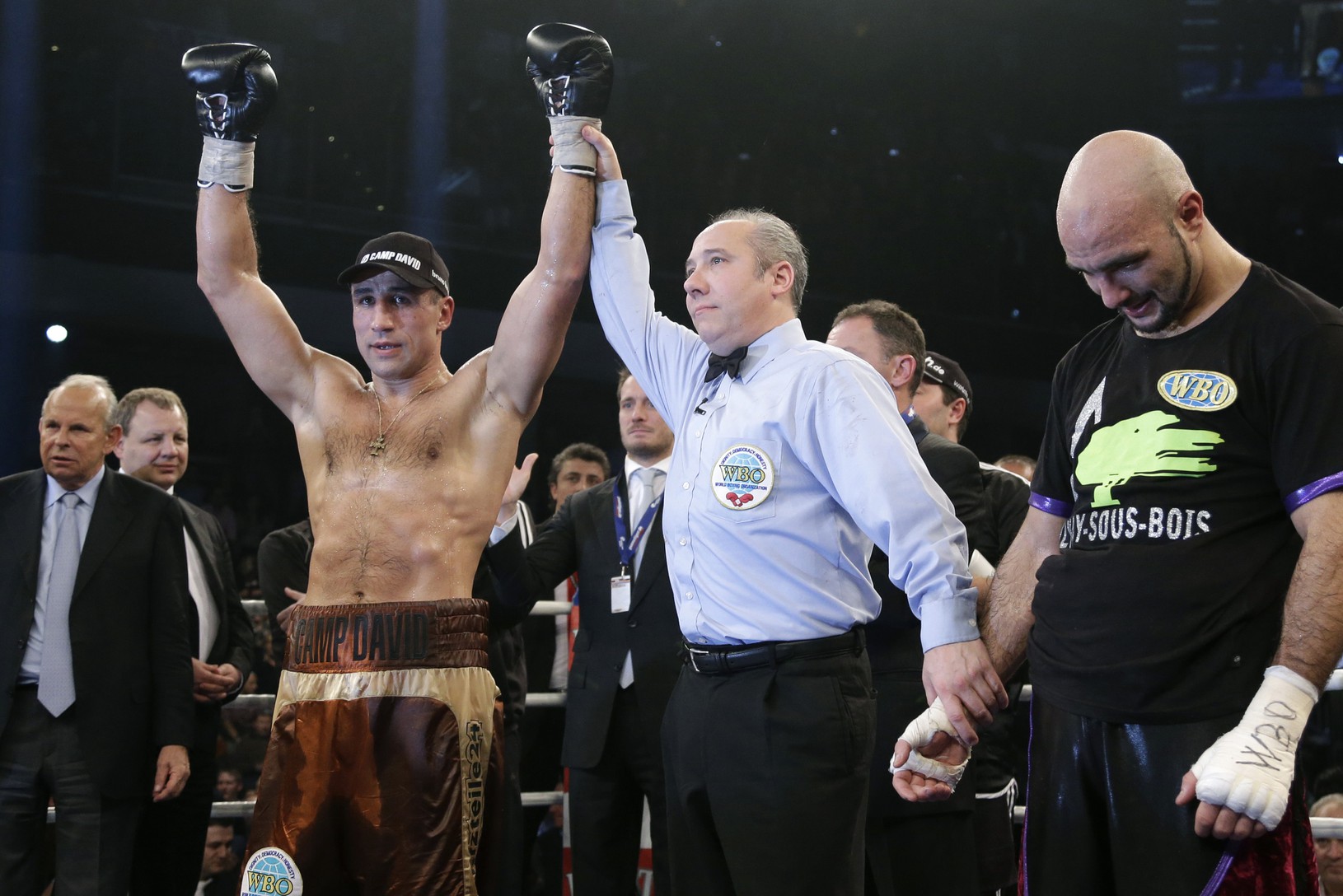 Arthur Abraham knokautoval Bouadlu