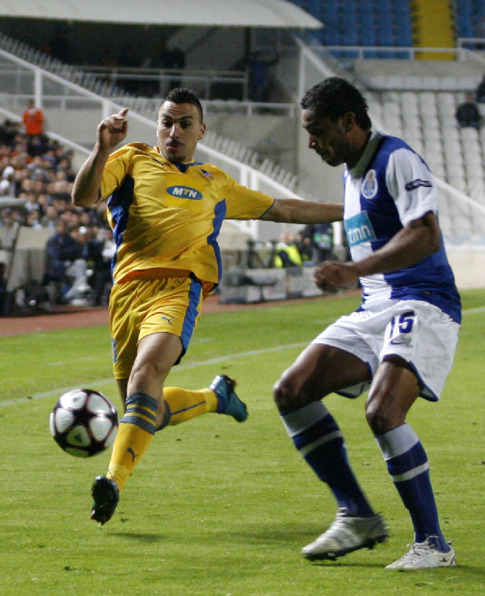 Constantinos Charalambides bojuje o
